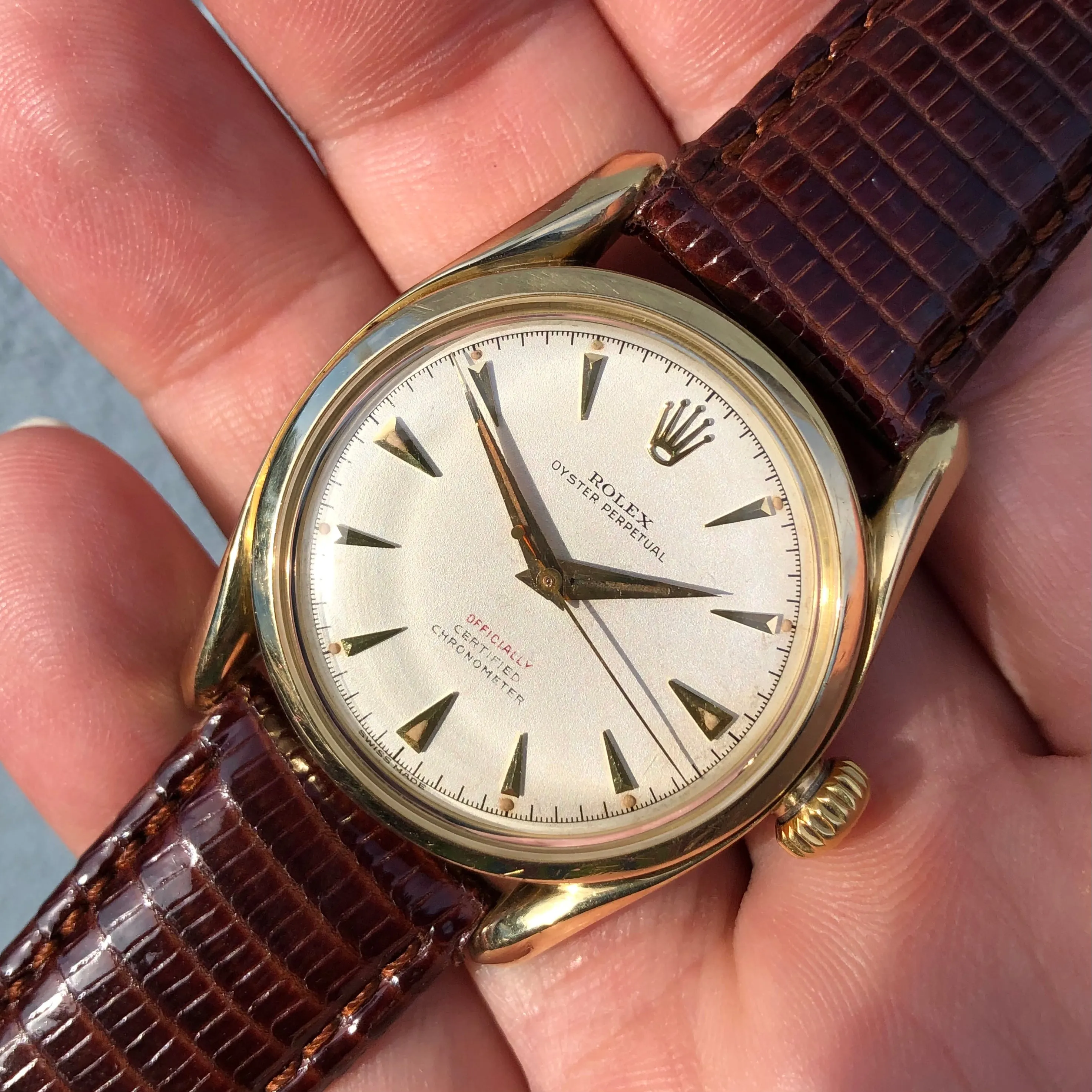 1952 Rolex Bombay 6090 Oyster Perpetual 14K Yellow Gold Red “Officially” Original Dial Wristwatch