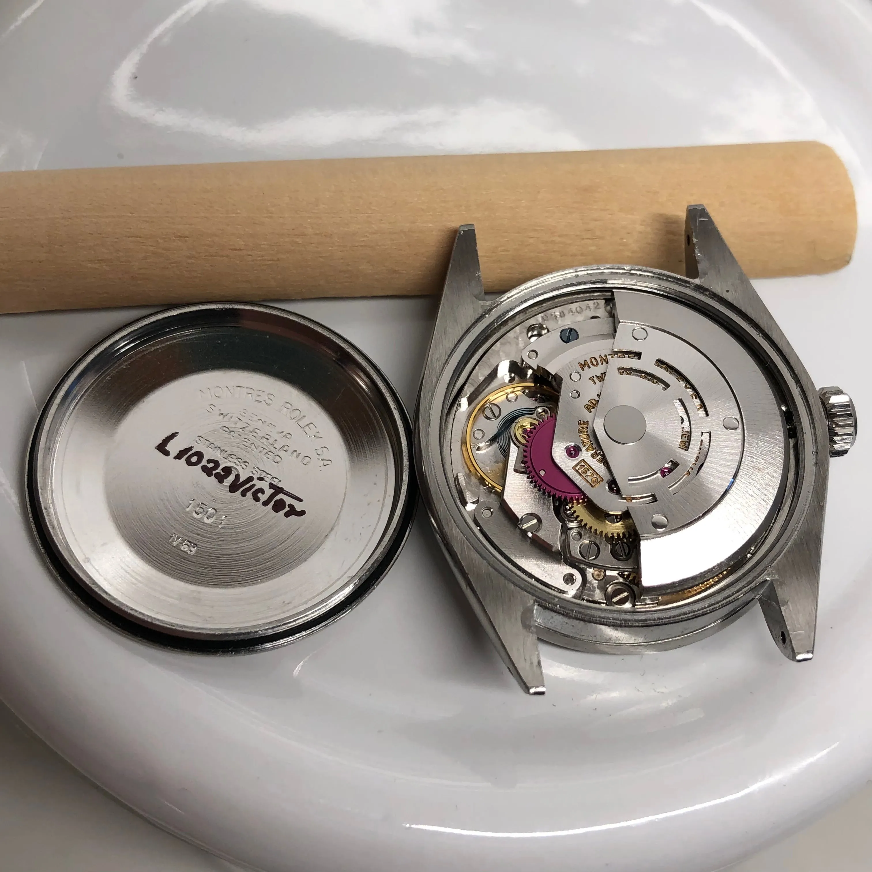 1970 Rolex Date 1501 Steel Engine Turned Oyster Silver Dial Wristwatch with PX Store Recepit and Punched Papers