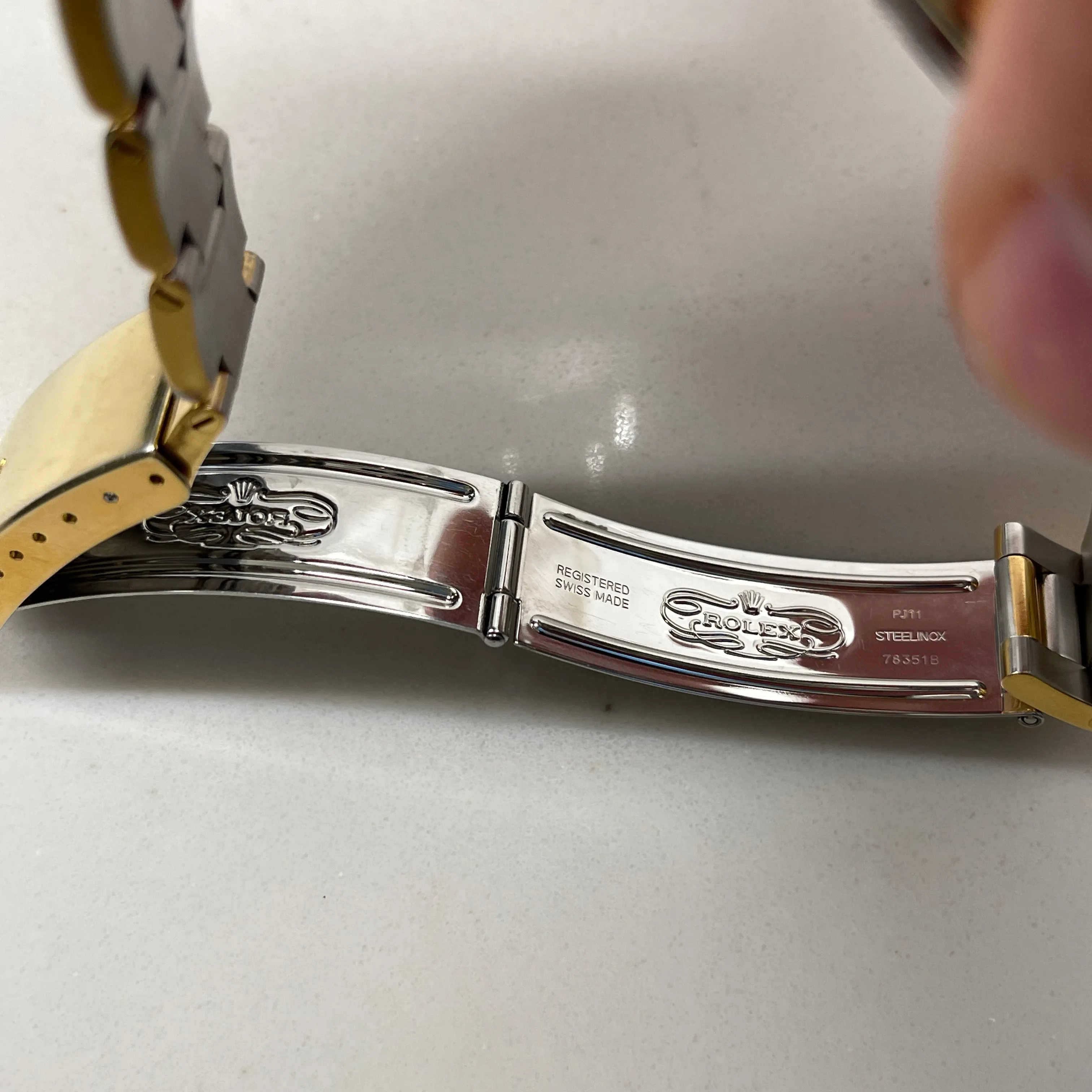 1970 Vintage Rolex Oyster Perpetual Date 1550 Silver Stick Cal. 1570 Automatic Gold Shell Wristwatch