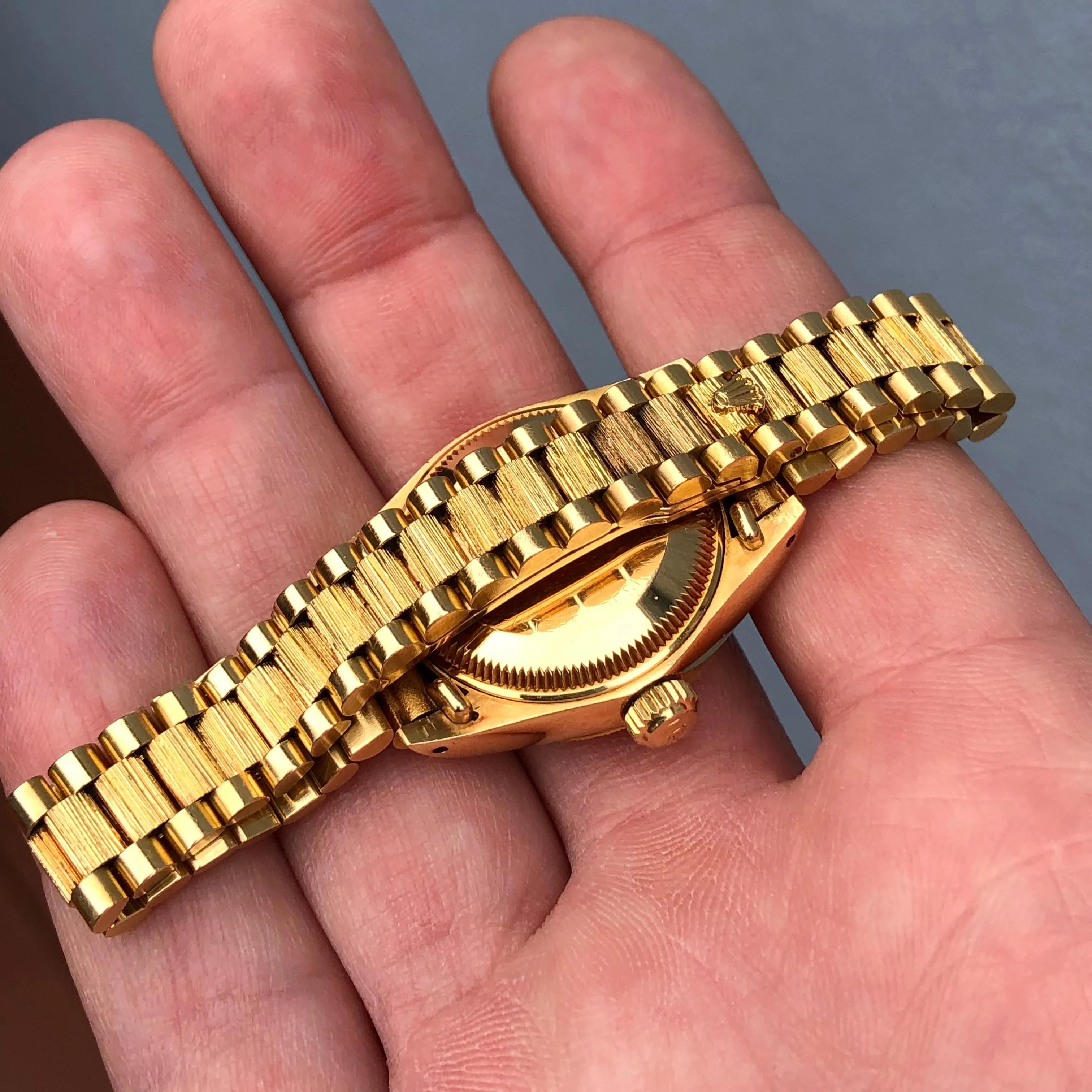 1979 Vintage Rolex Ladies Datejust 6927 President Bark 18K Yellow Gold 26mm Wristwatch