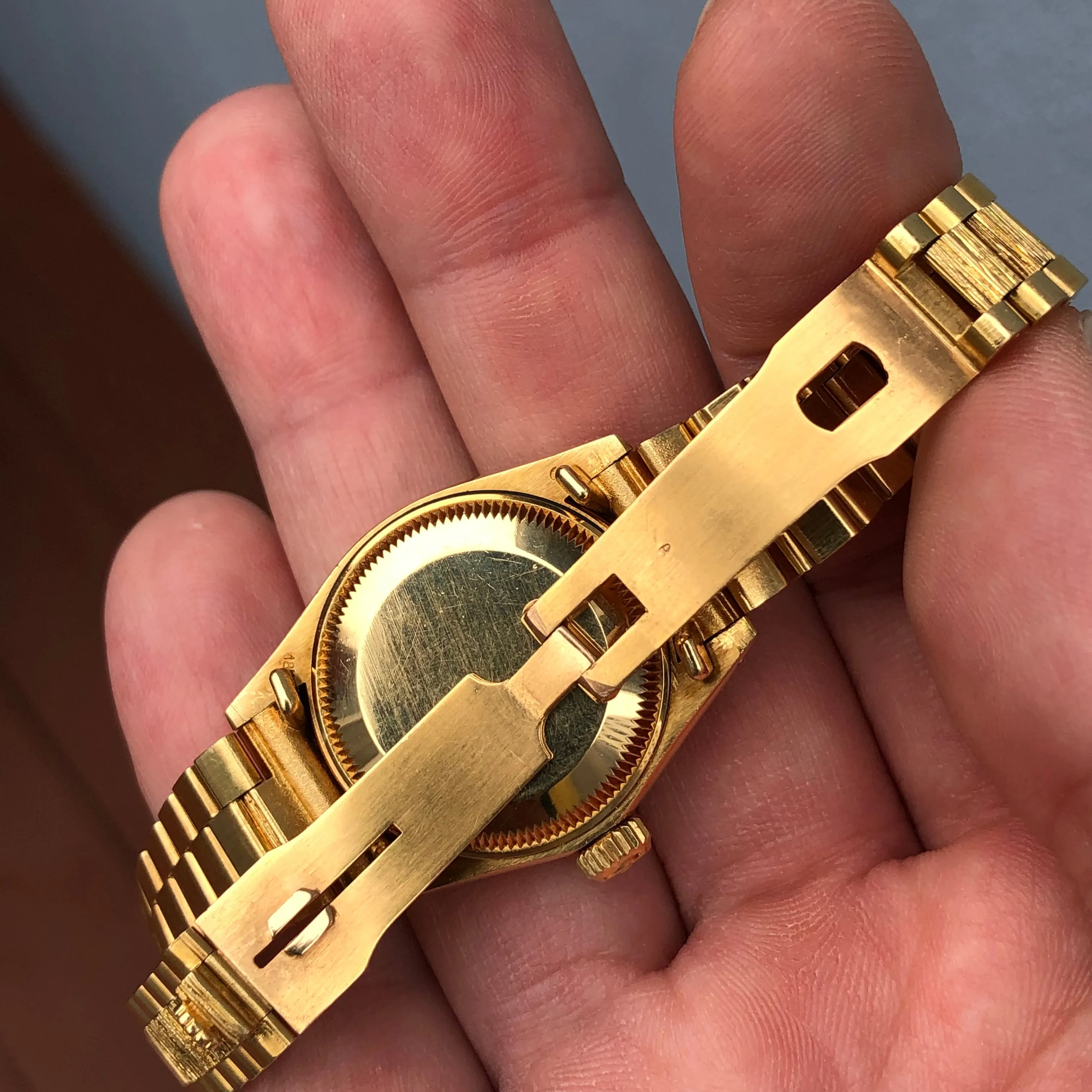 1979 Vintage Rolex Ladies Datejust 6927 President Bark 18K Yellow Gold 26mm Wristwatch