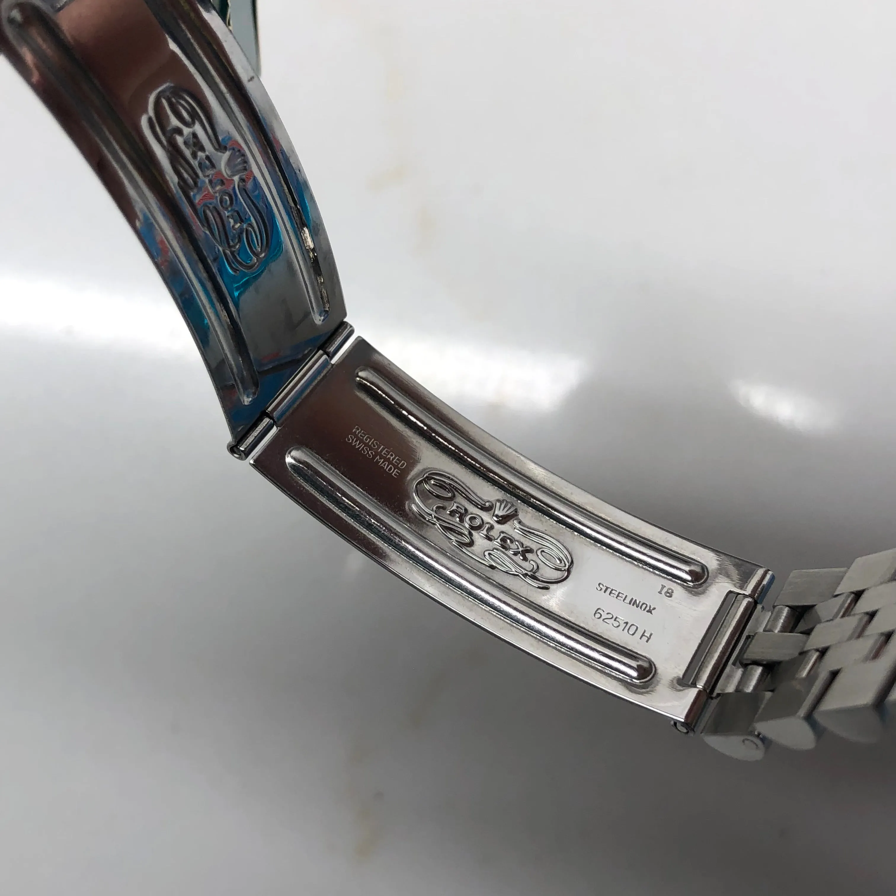 1985 Vintage Rolex Datejust 16030 Steel Blue Engine Turned Automatic Wristwatch