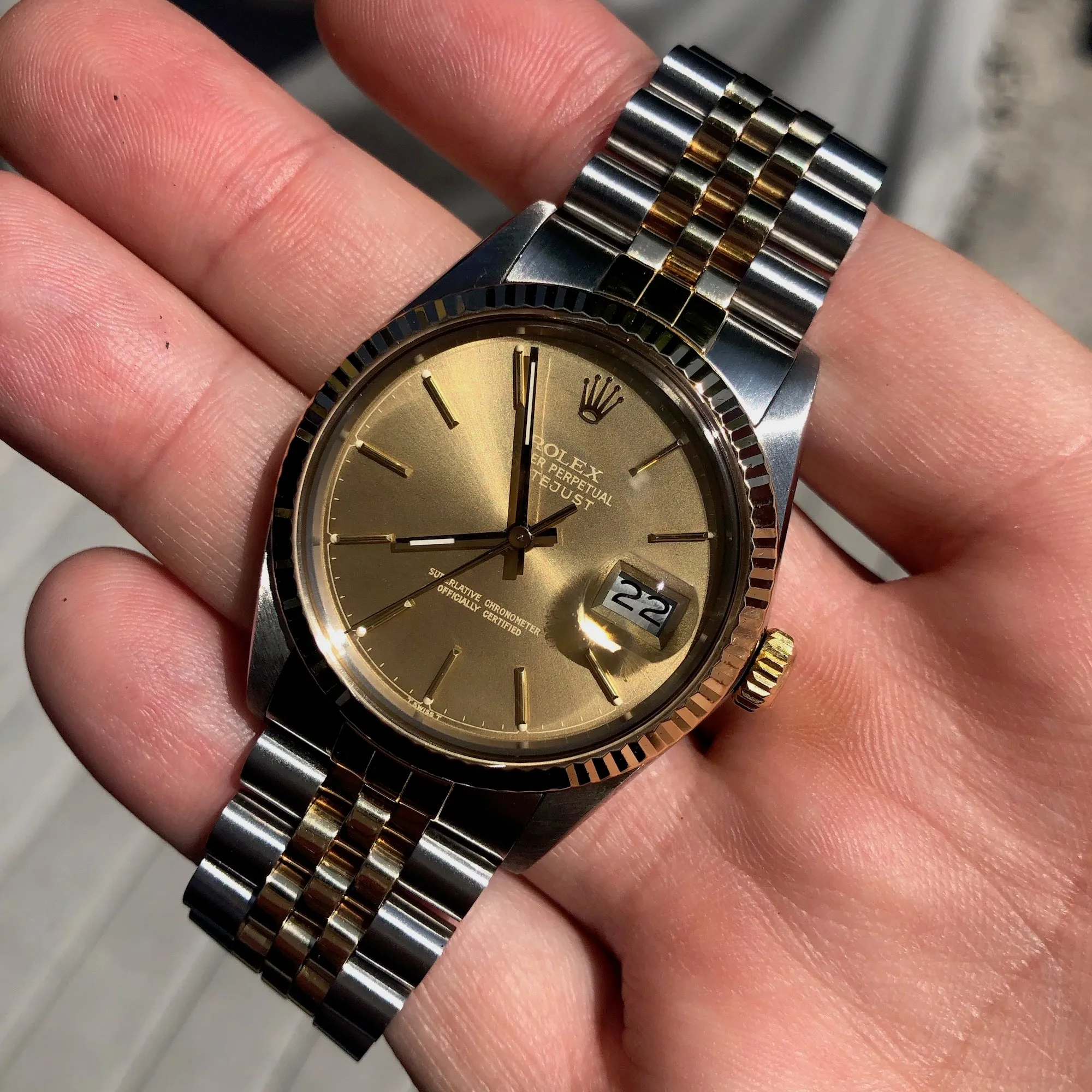 1986 Rolex Datejust 16013 Dark Champagne Steel Gold Two Tone Jubilee Automatic Wristwatch
