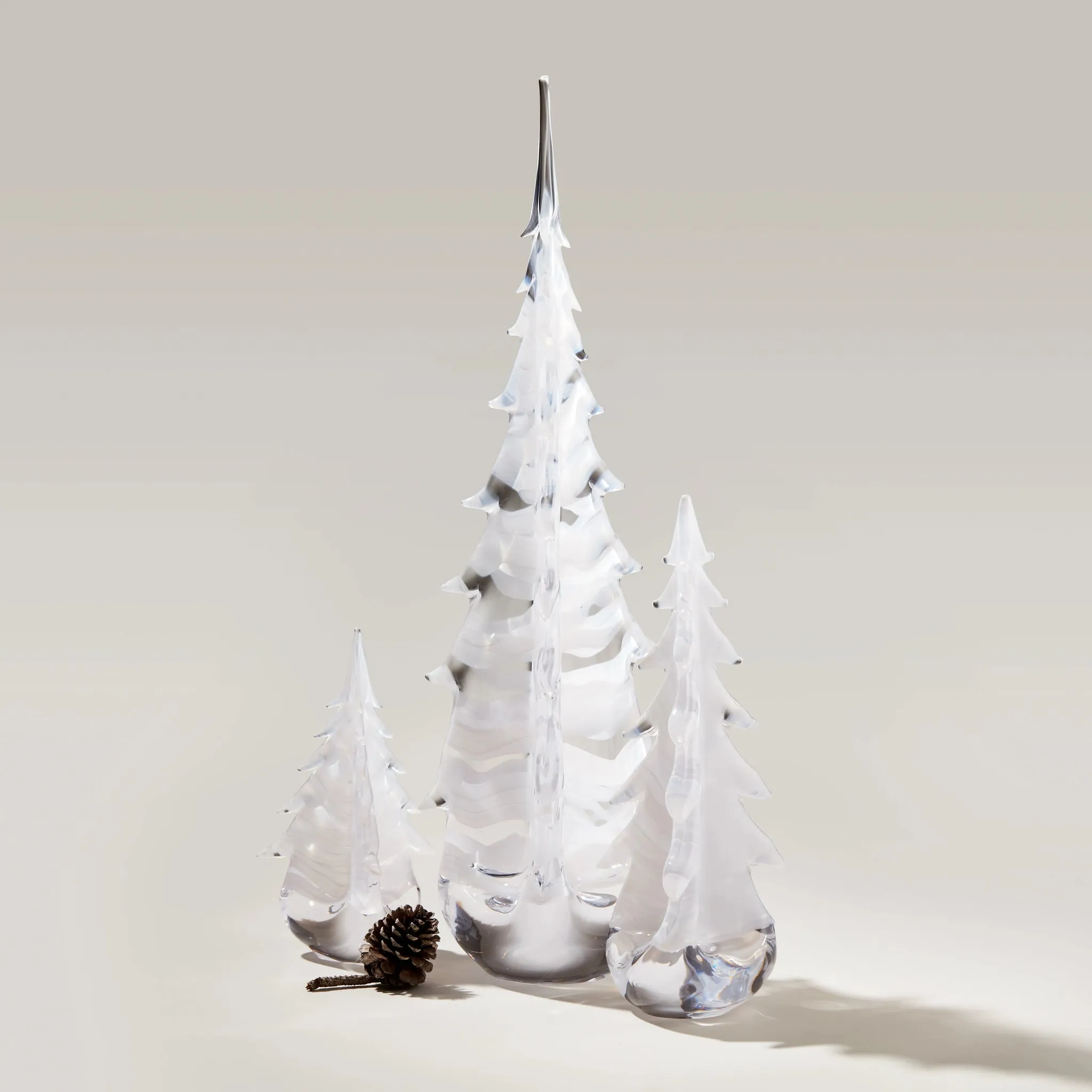 26" SNOWDRIFT EVERGREEN