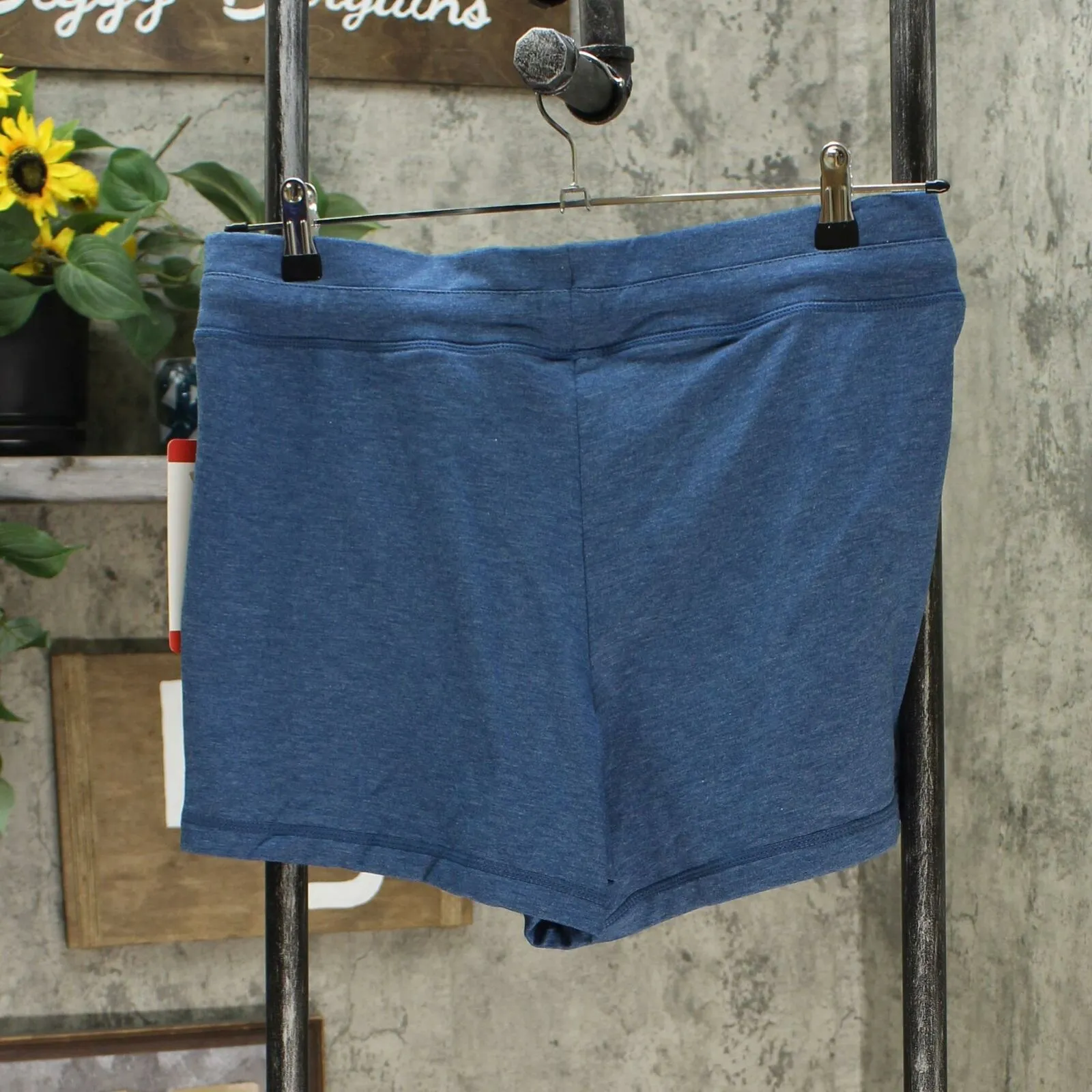 32 Degrees Cool Women's Lightweight Fleece Sweatshorts