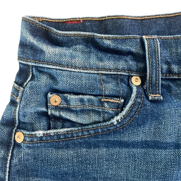 7FAM Mid-Rise Distressed Cutoff Women's Blue Denim Shorts Sz 26