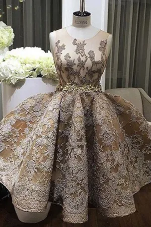 A-line Jewel Sleeveless Short Champagne Prom Dress with Lace Appliques P80