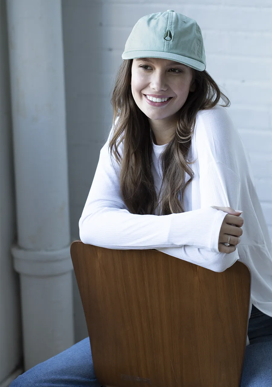 Agent Strapback Hat - White / Black