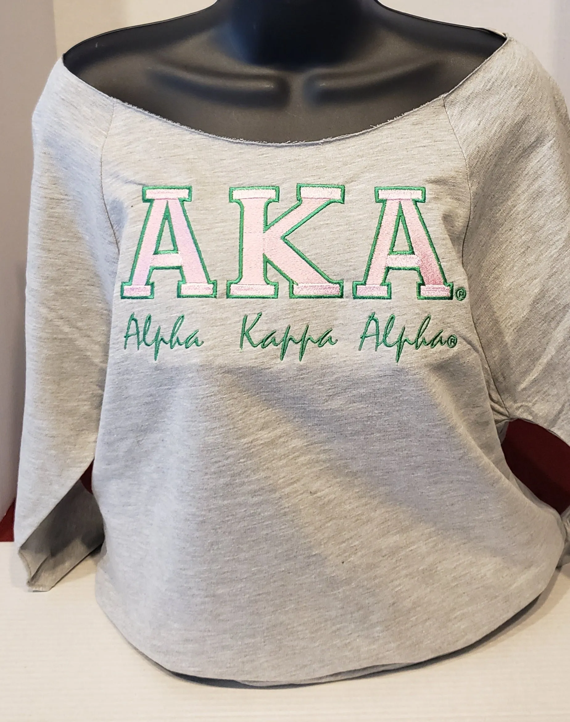 AKA 3/4 OFF THE SHOULDER SHIRT(Grey)