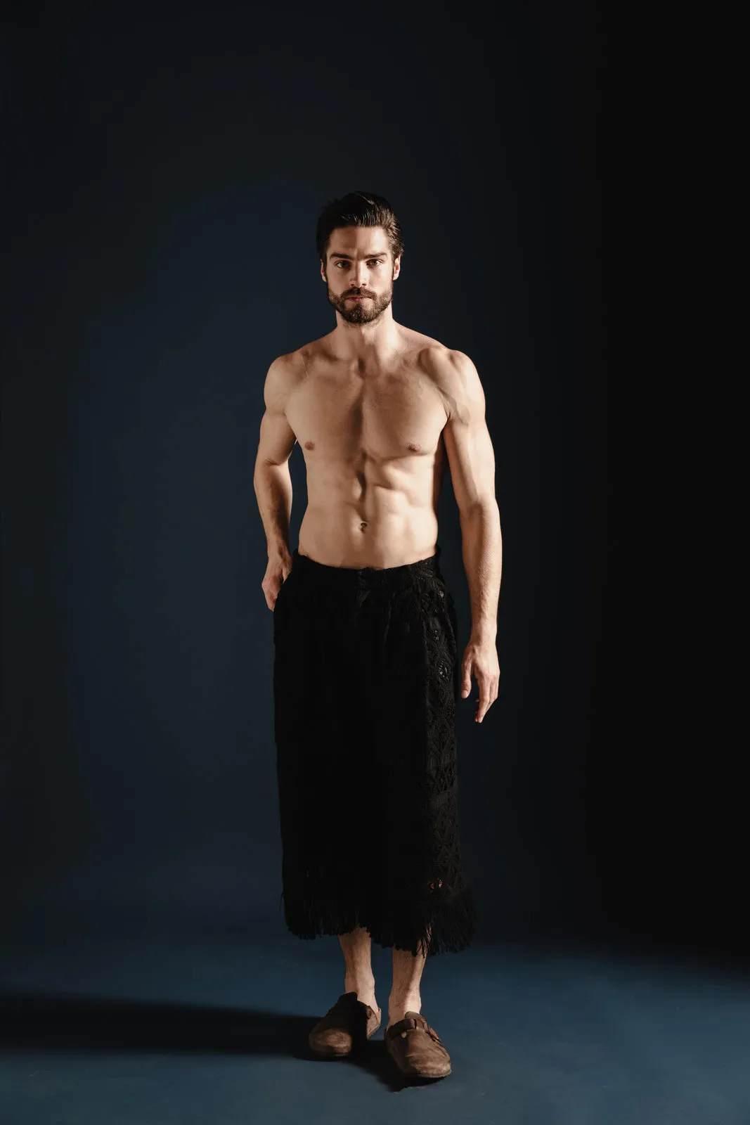 Azura Handmade Cropped Pants Black