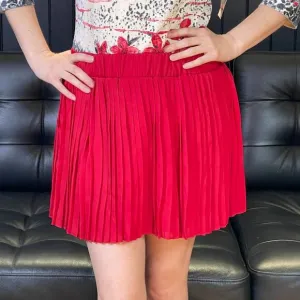 BCBGENERATION Red Vintage 2000s Accordion Pleated Mini Skirt
