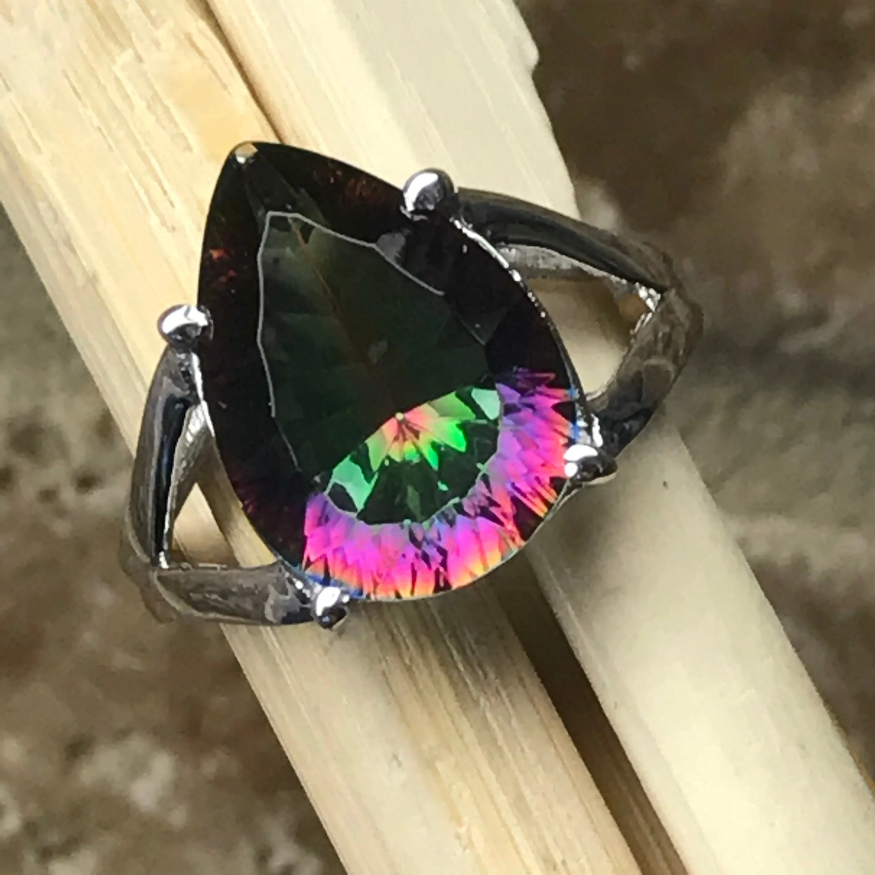 Beautiful 2.5ct Mystic Topaz 925 Solid Sterling Silver Ring Size 5, 6, 7, 8, 9