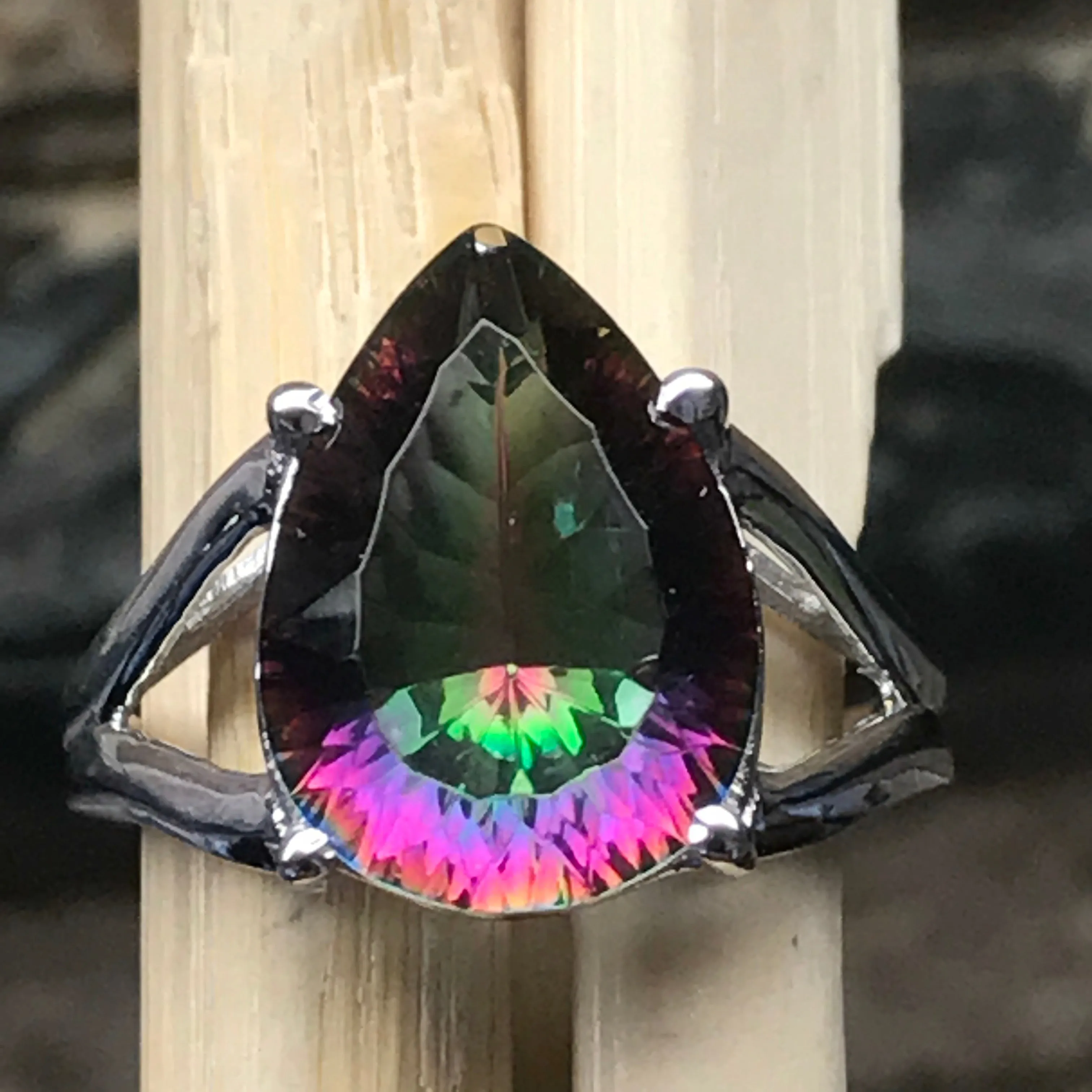 Beautiful 2.5ct Mystic Topaz 925 Solid Sterling Silver Ring Size 5, 6, 7, 8, 9