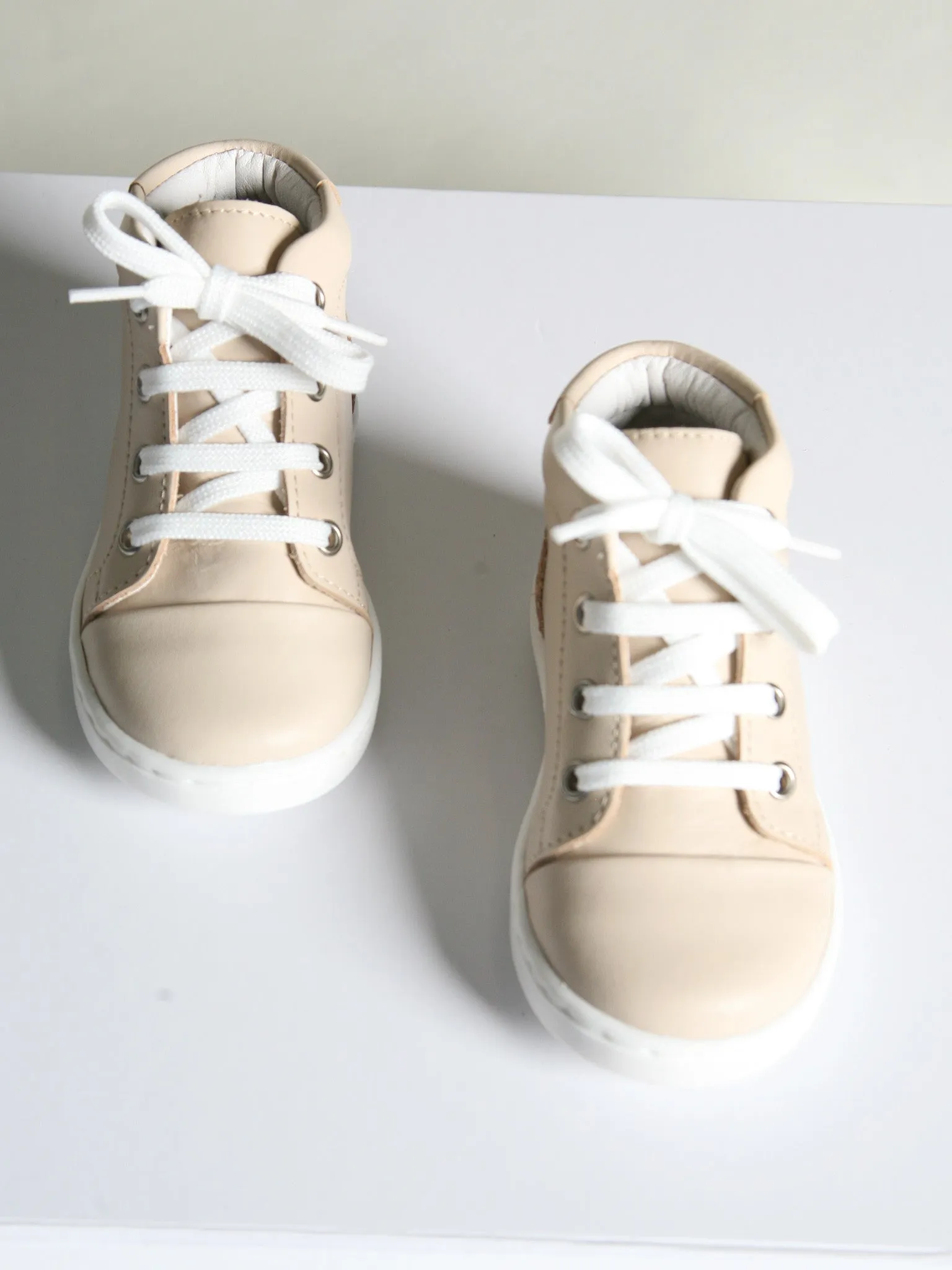 Borboleta Nude 'Danilo' Leather Hi-Top Boots