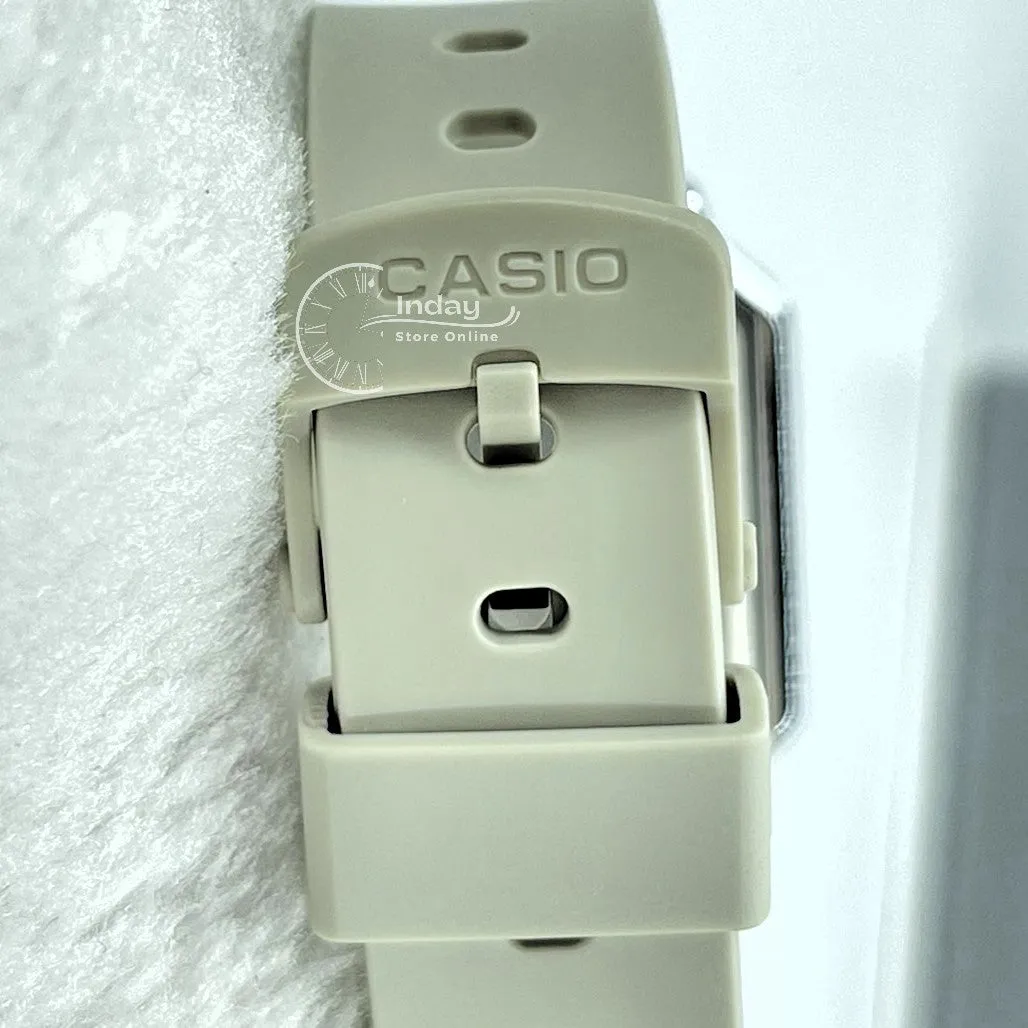 Casio Vintage Women's Watch A100WEF-8A Resin Band Resin Glass