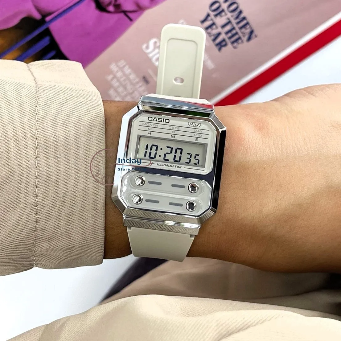 Casio Vintage Women's Watch A100WEF-8A Resin Band Resin Glass