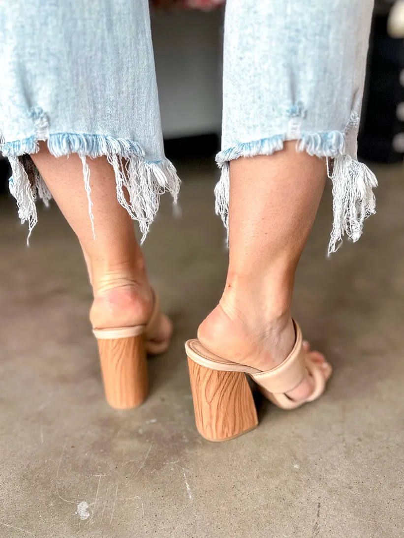 Chandler Banded Slide