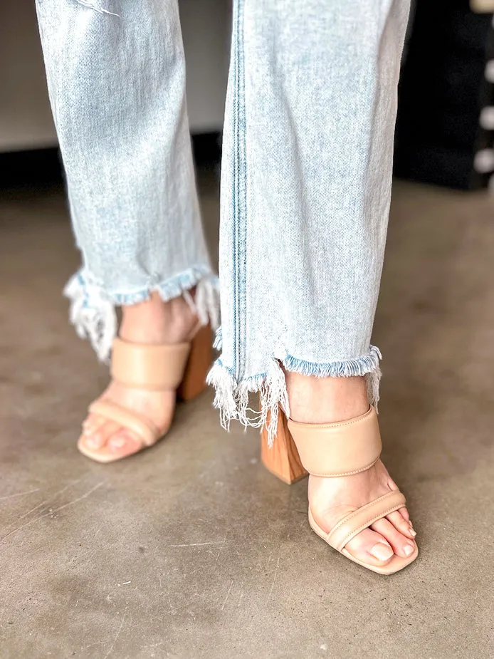 Chandler Banded Slide