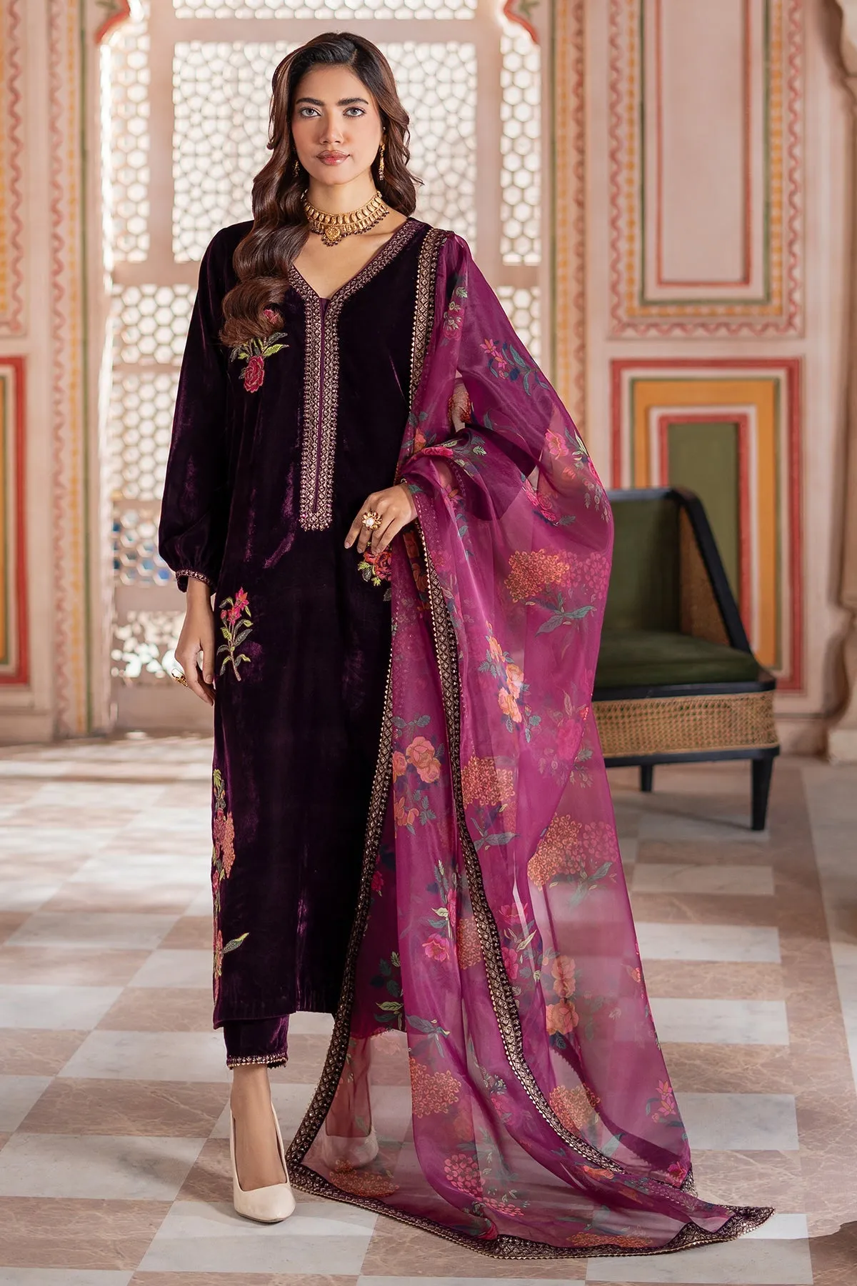 Charizma 3-PC Premium Velvet '25 | CVT4-19