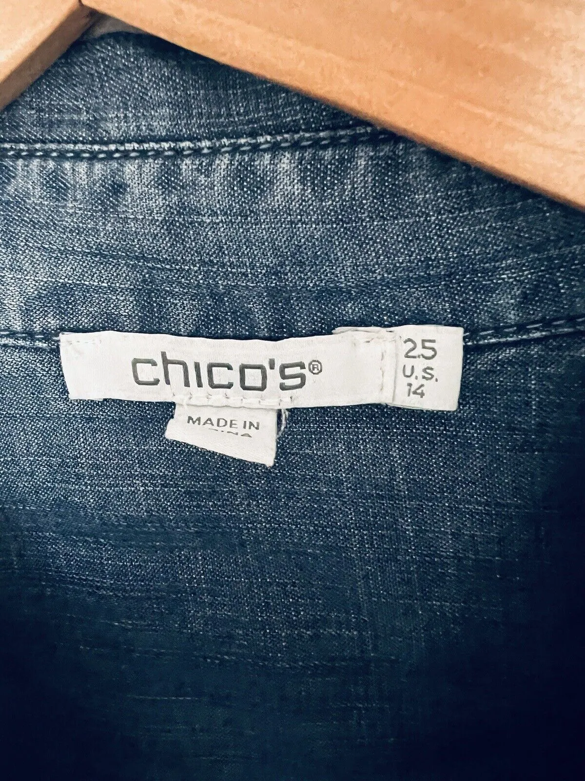 CHICO’S Womens Blue Denim Top Sz 14 Button-Up Long Sleeve Shirt Fringe Trim Boho