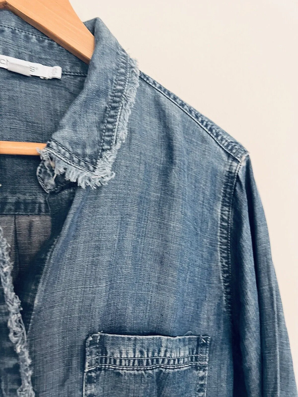 CHICO’S Womens Blue Denim Top Sz 14 Button-Up Long Sleeve Shirt Fringe Trim Boho