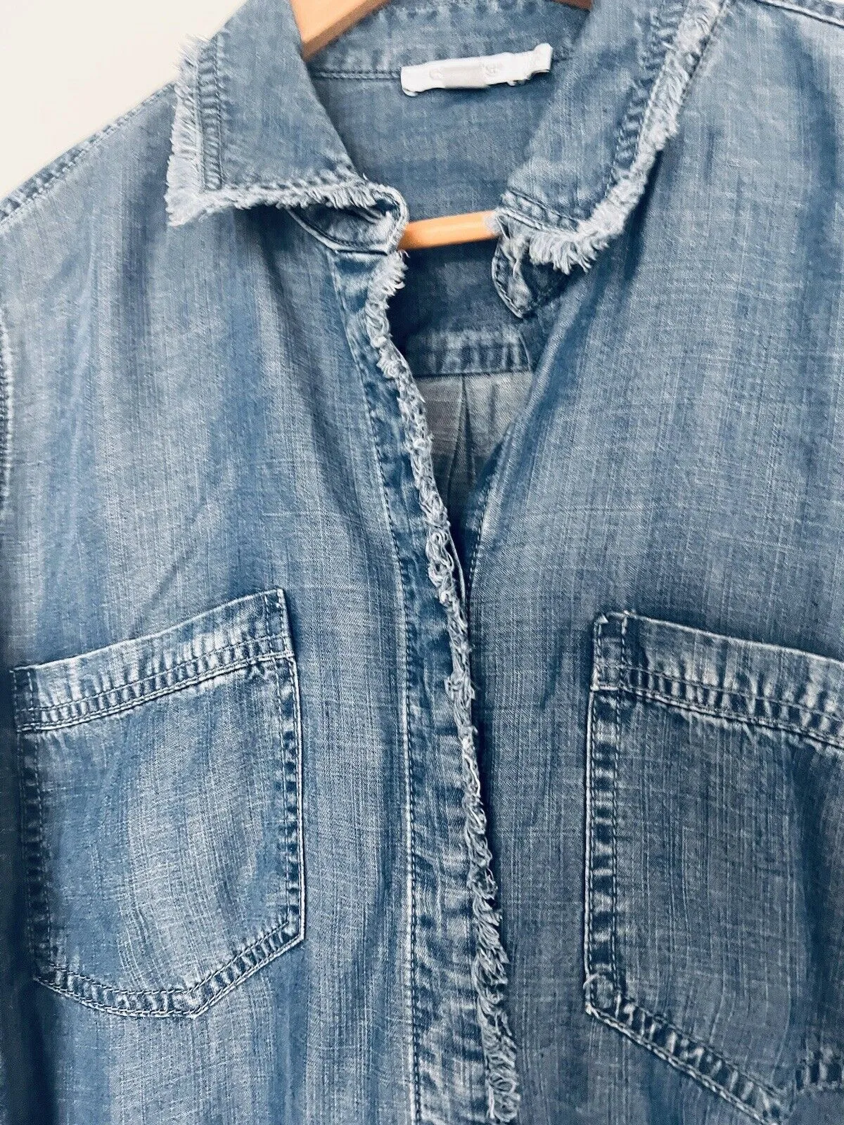 CHICO’S Womens Blue Denim Top Sz 14 Button-Up Long Sleeve Shirt Fringe Trim Boho