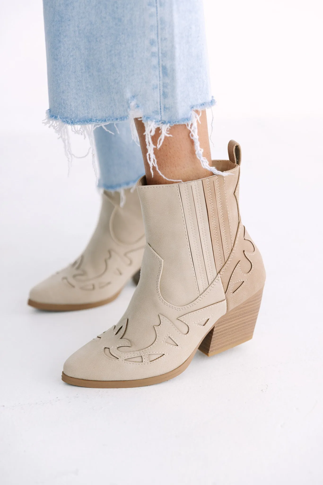 Ember Two Tone Boot
