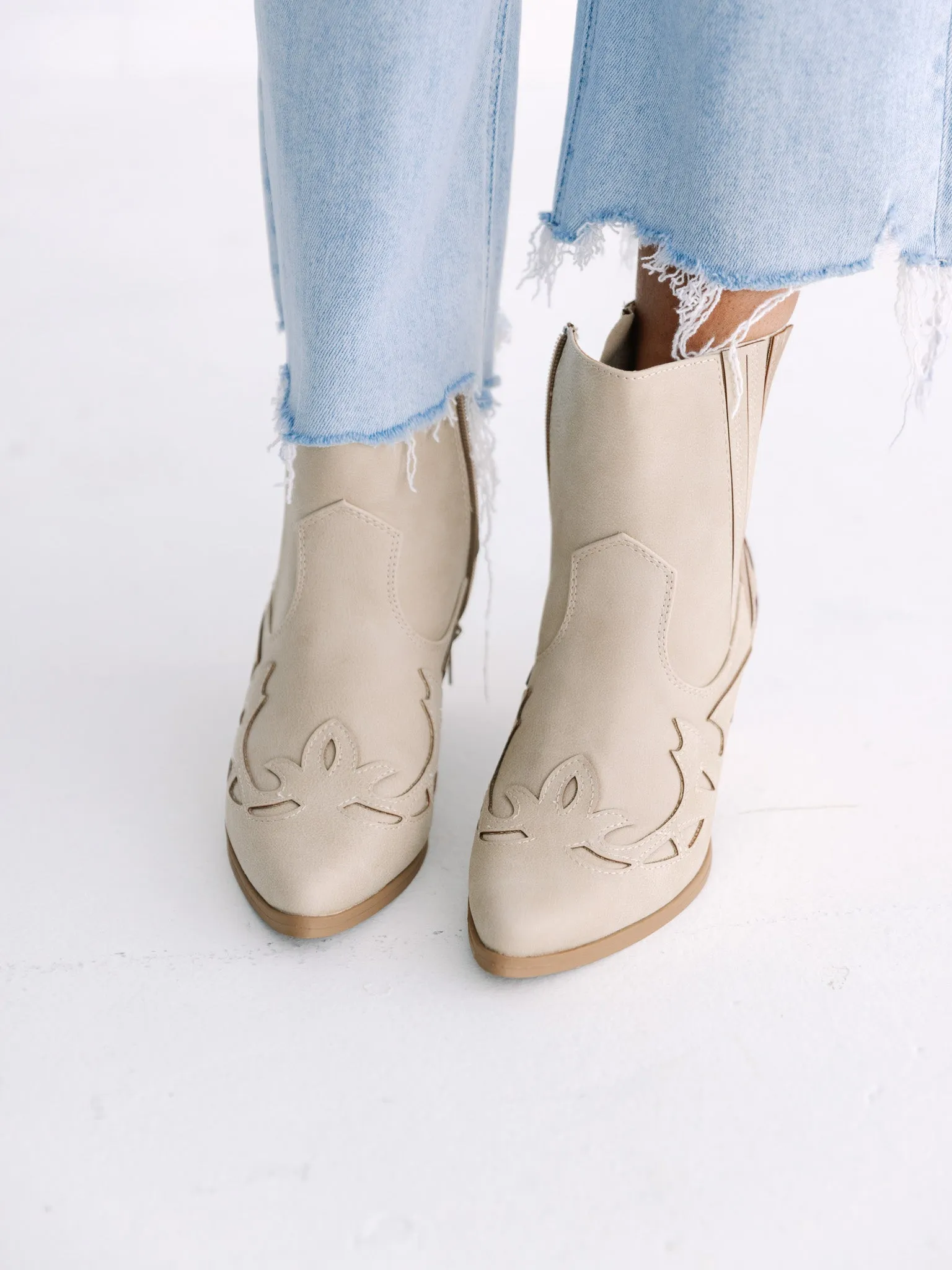 Ember Two Tone Boot