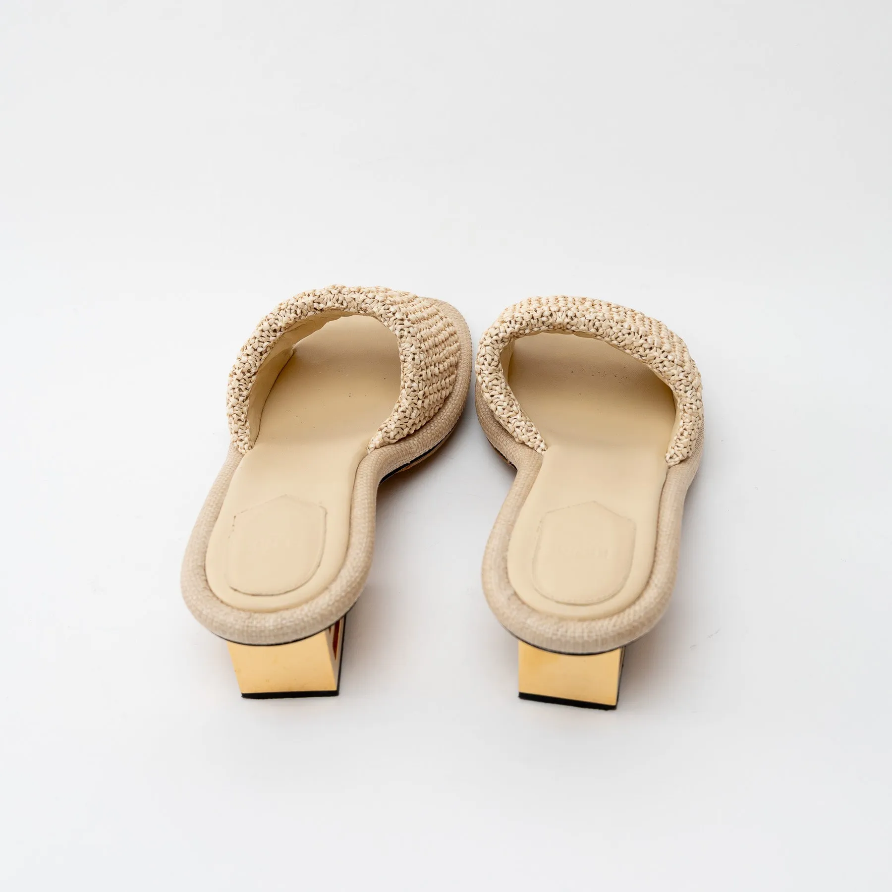 Fendi Beige Raffia Intreccio Baguette Slide Sandals Size 40