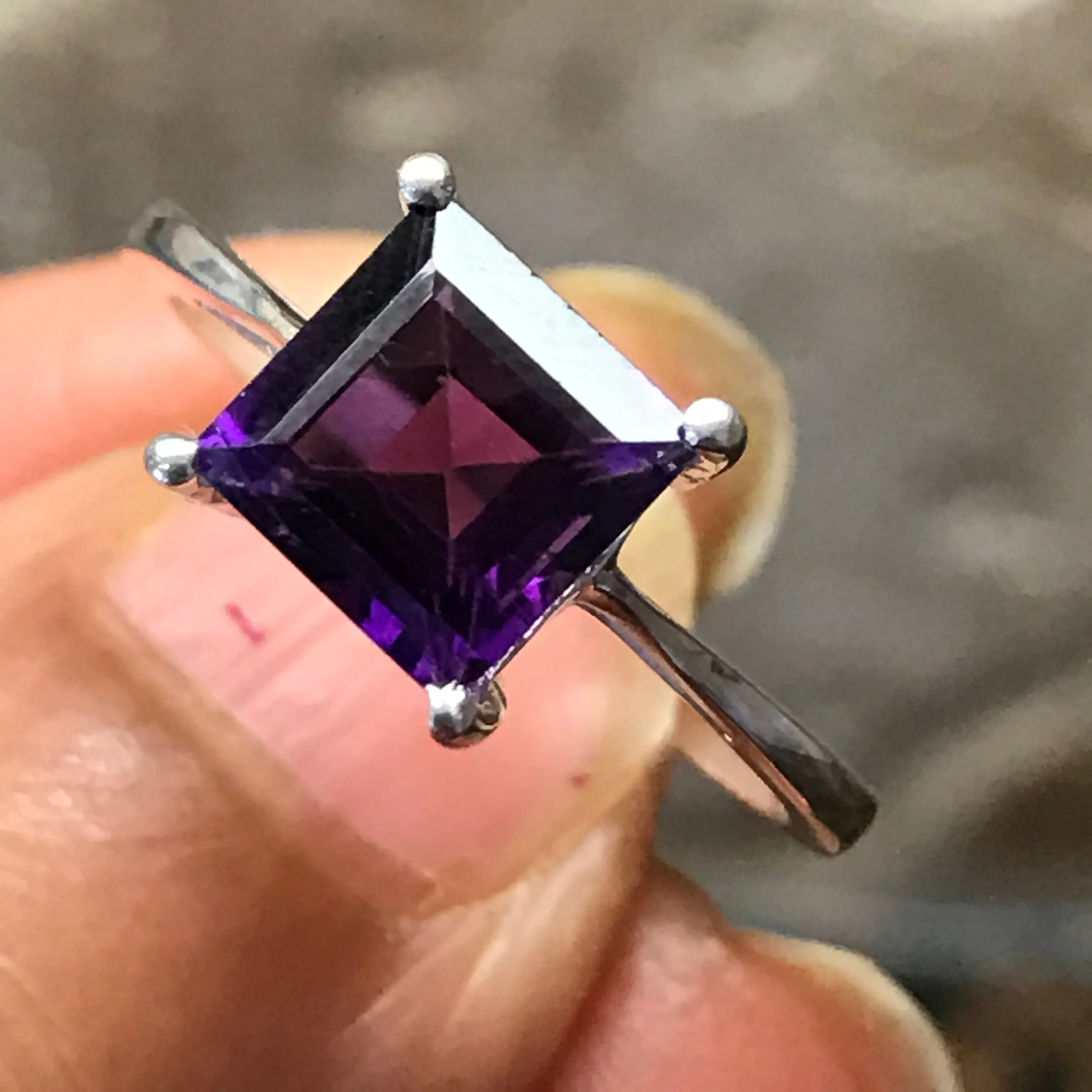 Genuine 1.5ct Purple Amethyst 925 Solid Sterling Silver Engagement Ring Size 6, 7, 8, 9