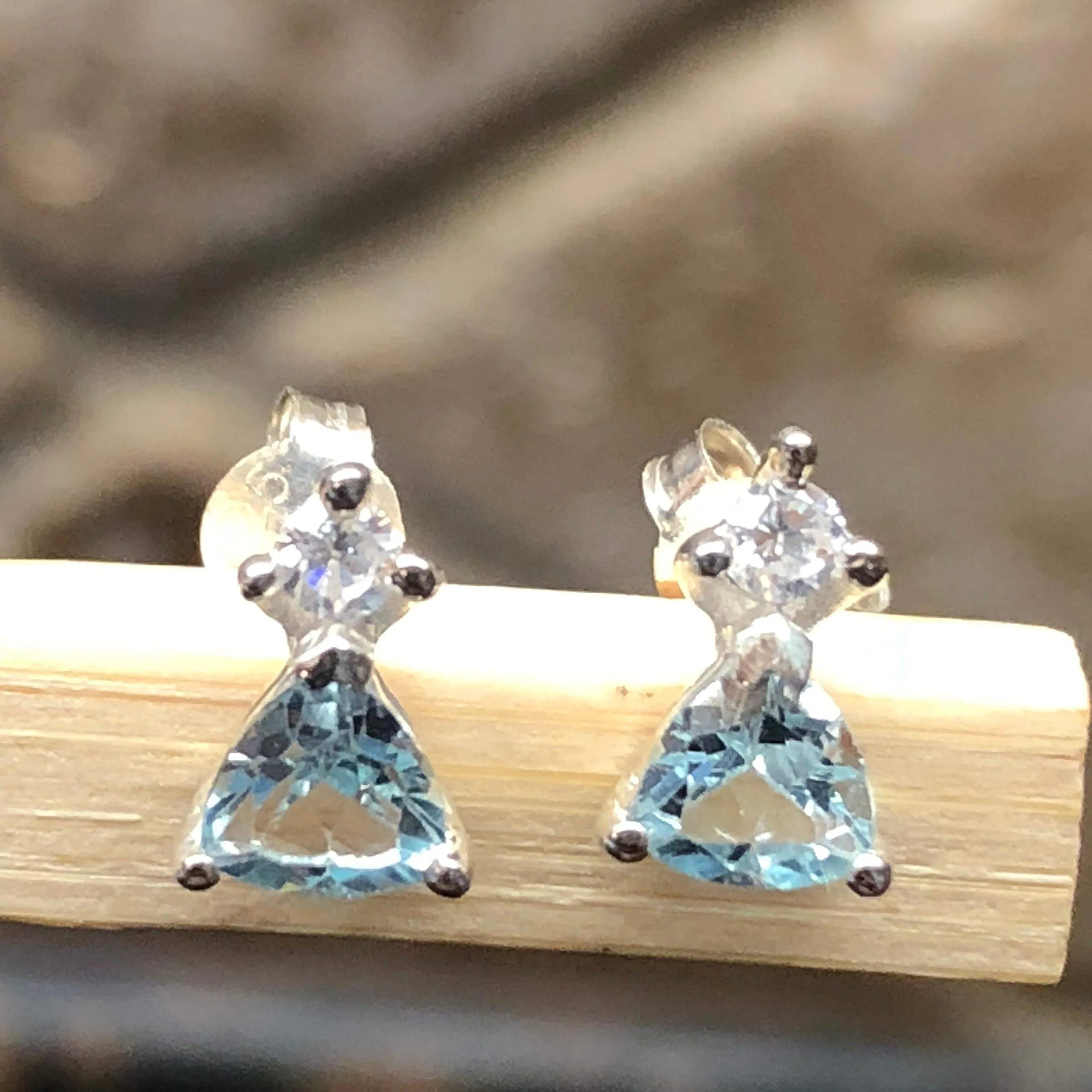 Genuine 2ct Blue Topaz 925 Solid Sterling Silver Stud Earrings 7mm