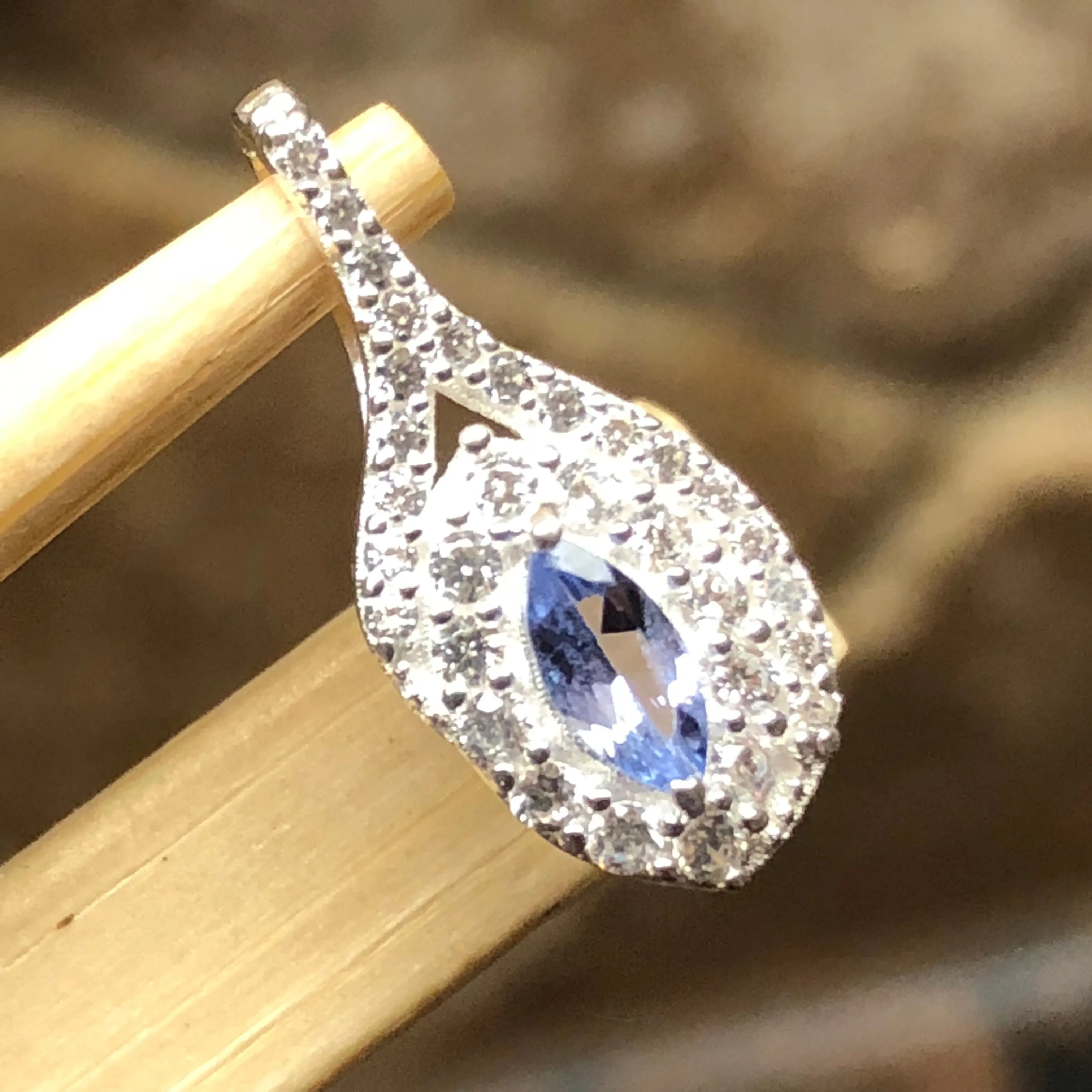 Genuine Tanzanite, White Sapphire 925 Solid Sterling Silver Pendant 18mm