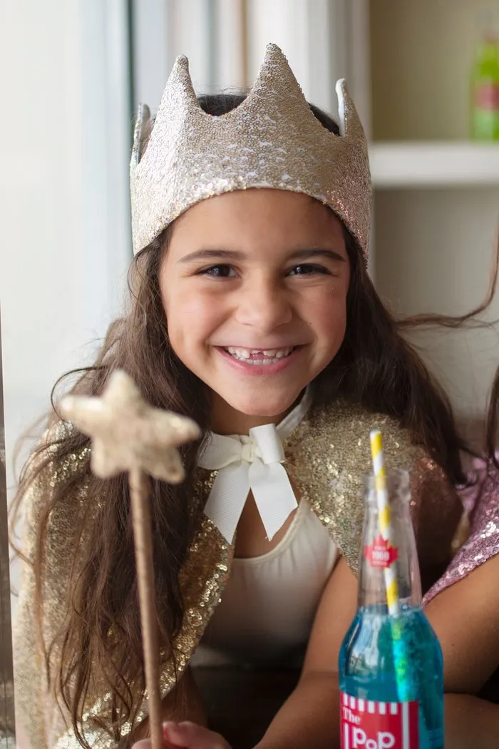 Great Pretenders - Gracious Gold Sequins Crown