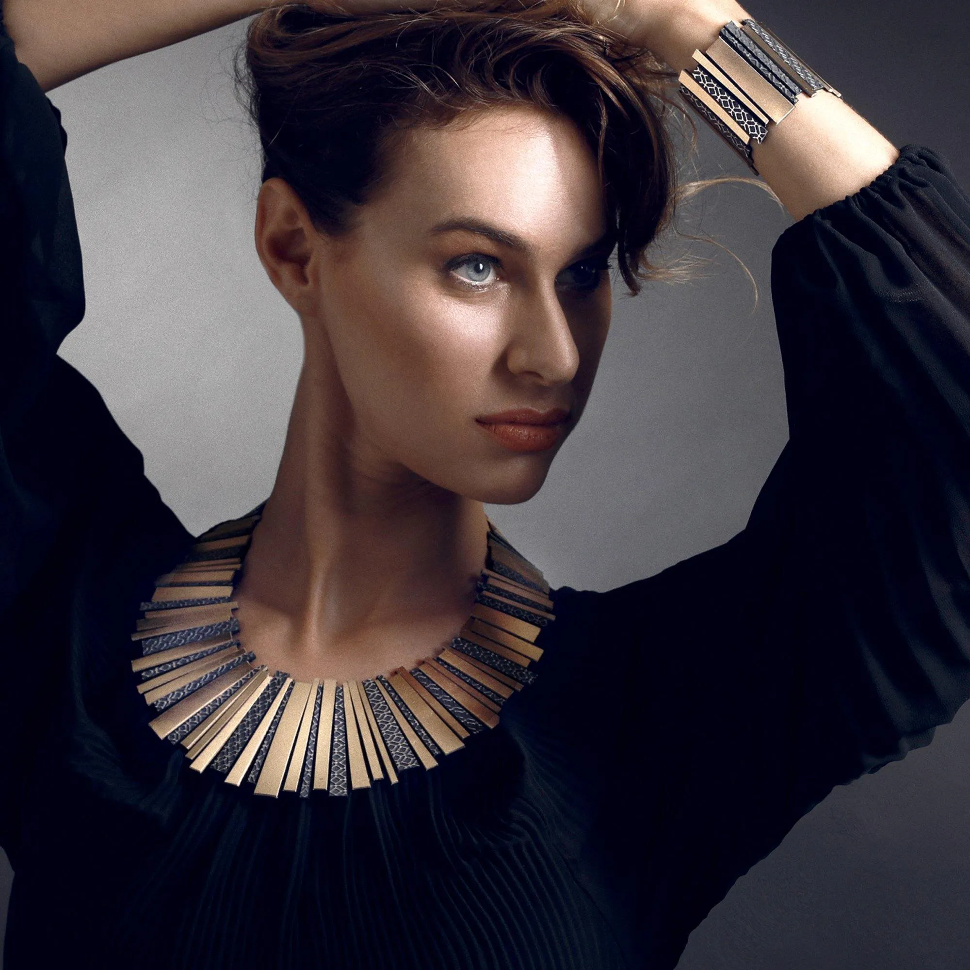 Hellena gold leather cuff bracelet
