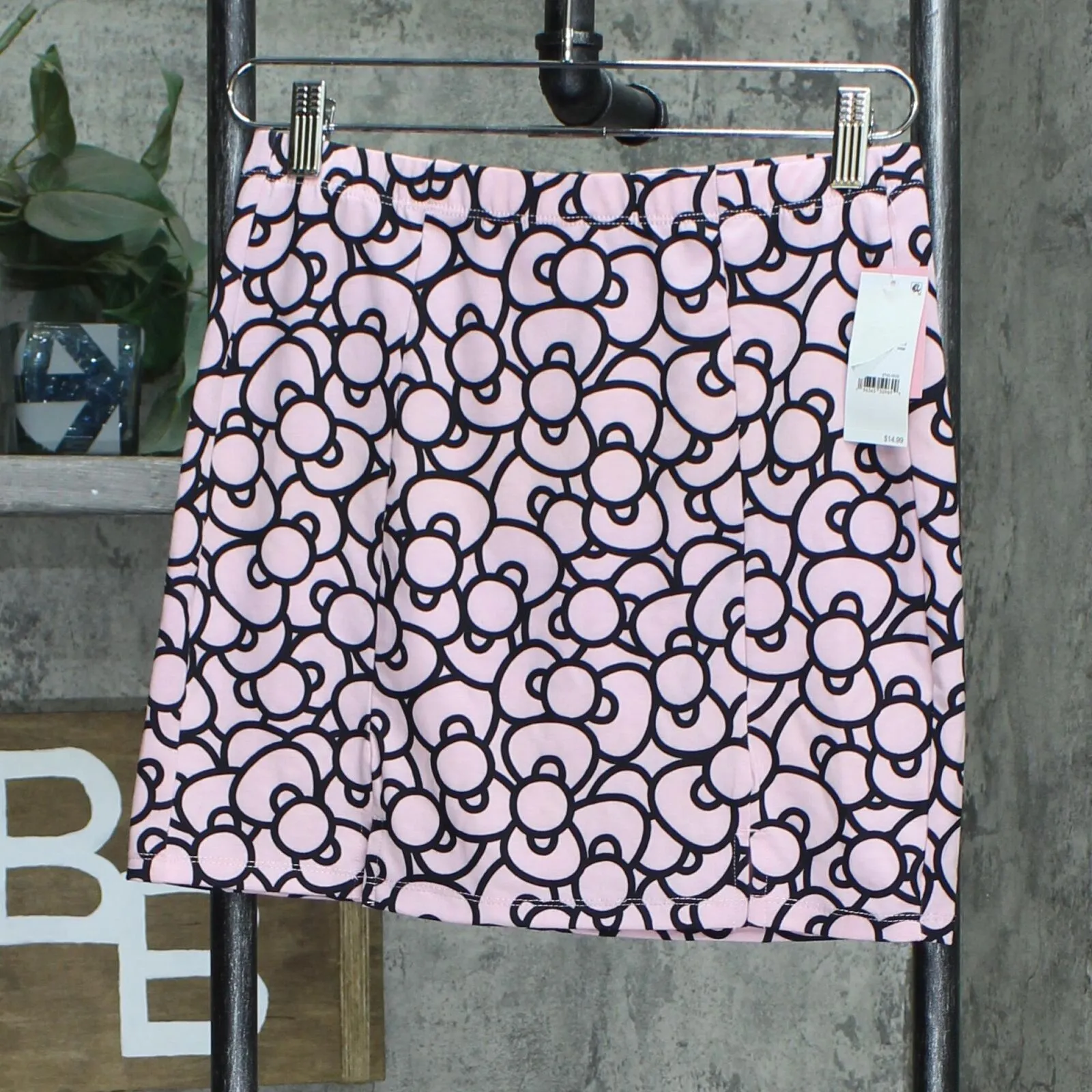 Hello Kitty Women's Graphic Mini Skirt