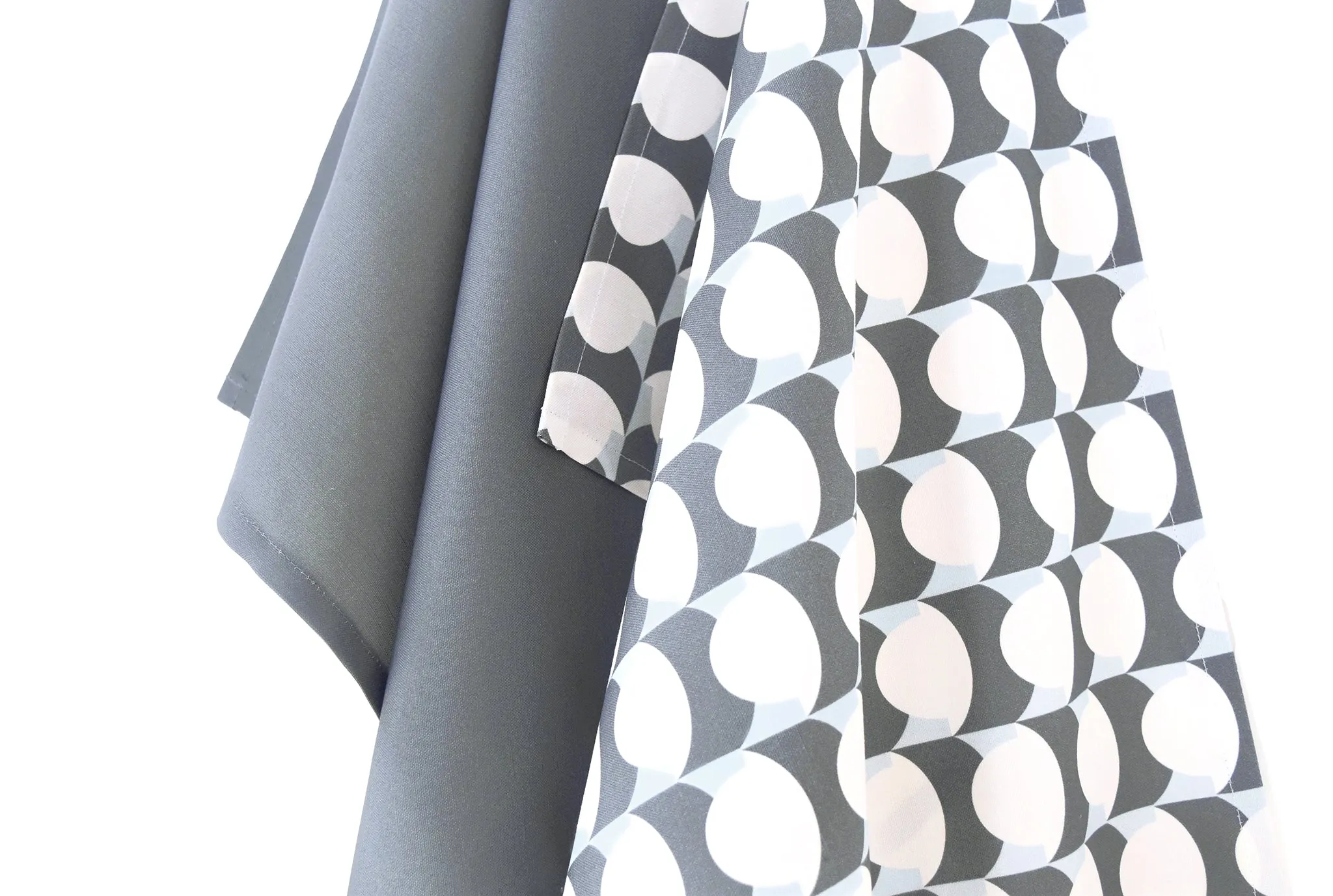 Hercule Linen Cotton Tea Towel (18.5x25) – Set of 2 (Patterned Powder Blue & Solid Charcoal)