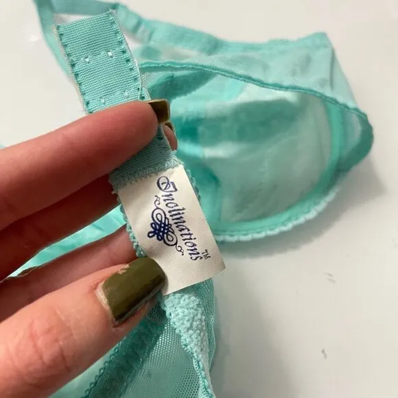 Inclinations Vintage Women's NWT Dead Stock Mint Green Lace Underwire Bra Sz 34B