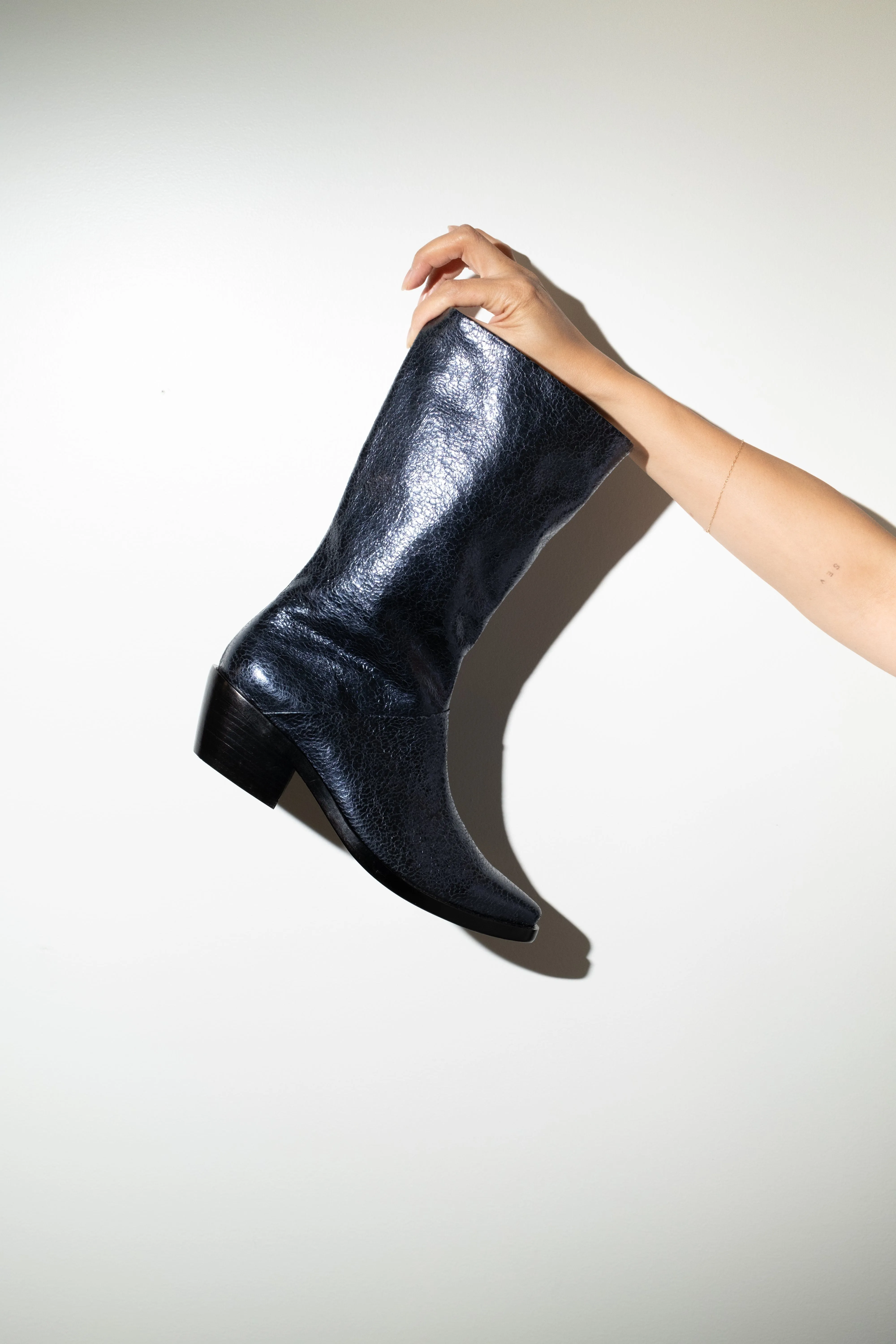 Jackie Boot in Metallic Blue