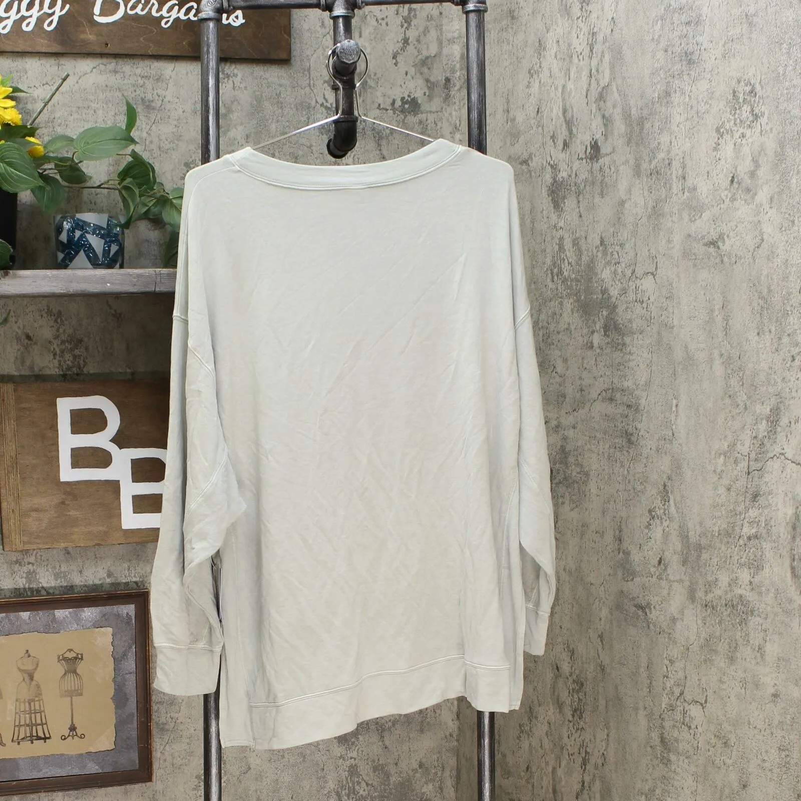 JoyLab Women's Cozy Lightweight Long Sleeve Sweatshirt