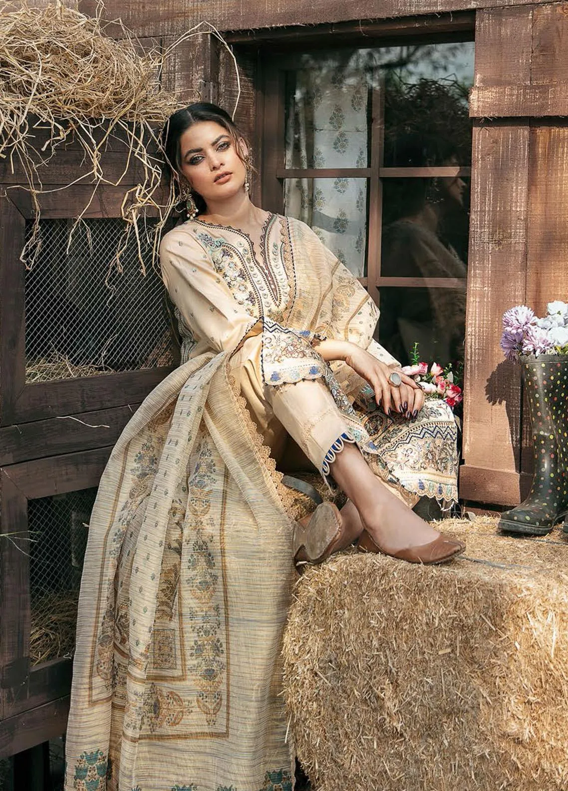 KK-10 | Qalamkar Winter Shawl Collection 2021 | Unstitched Embroidered Suits