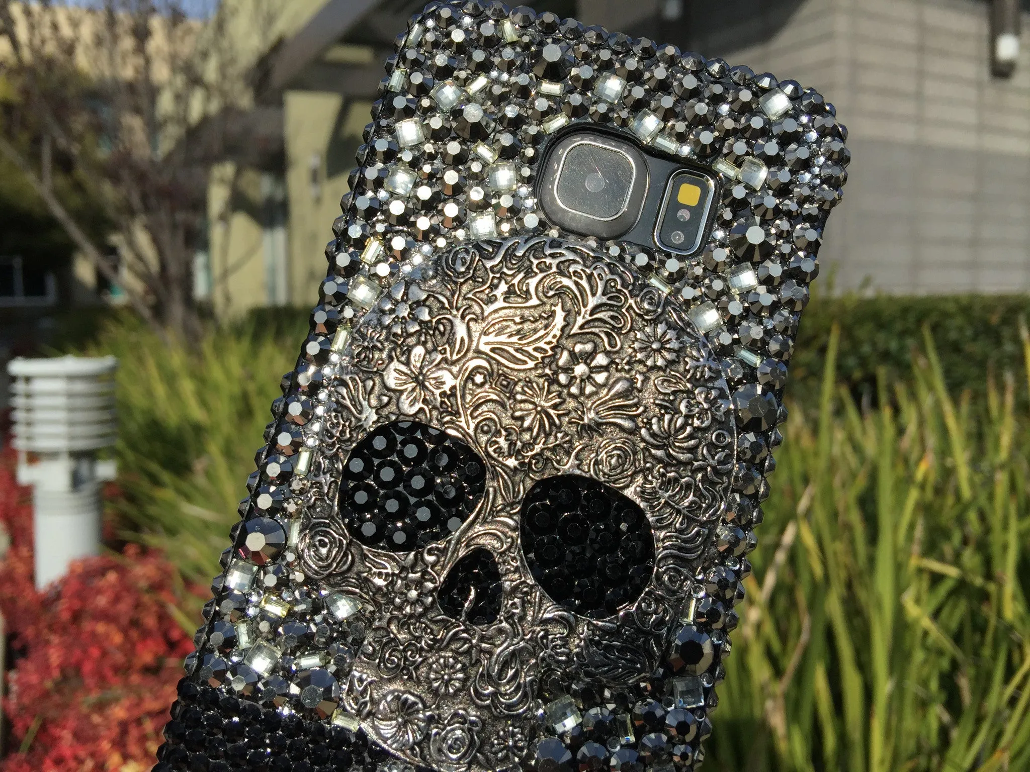 Large Metallic Skull Personalized Name & Initials Design (style PN_1057)