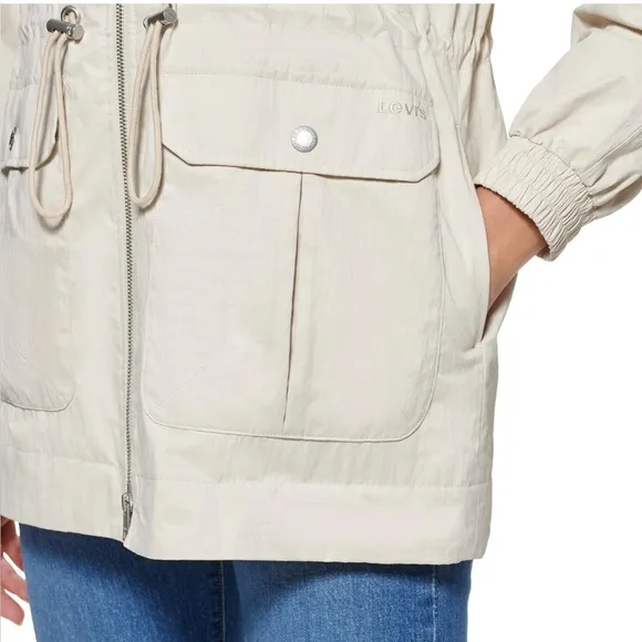 Levi's Women Cotton Lightweight Jacket Large Sand Beige LW1RP575 with Pockets