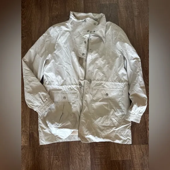 Levi's Women Cotton Lightweight Jacket Large Sand Beige LW1RP575 with Pockets