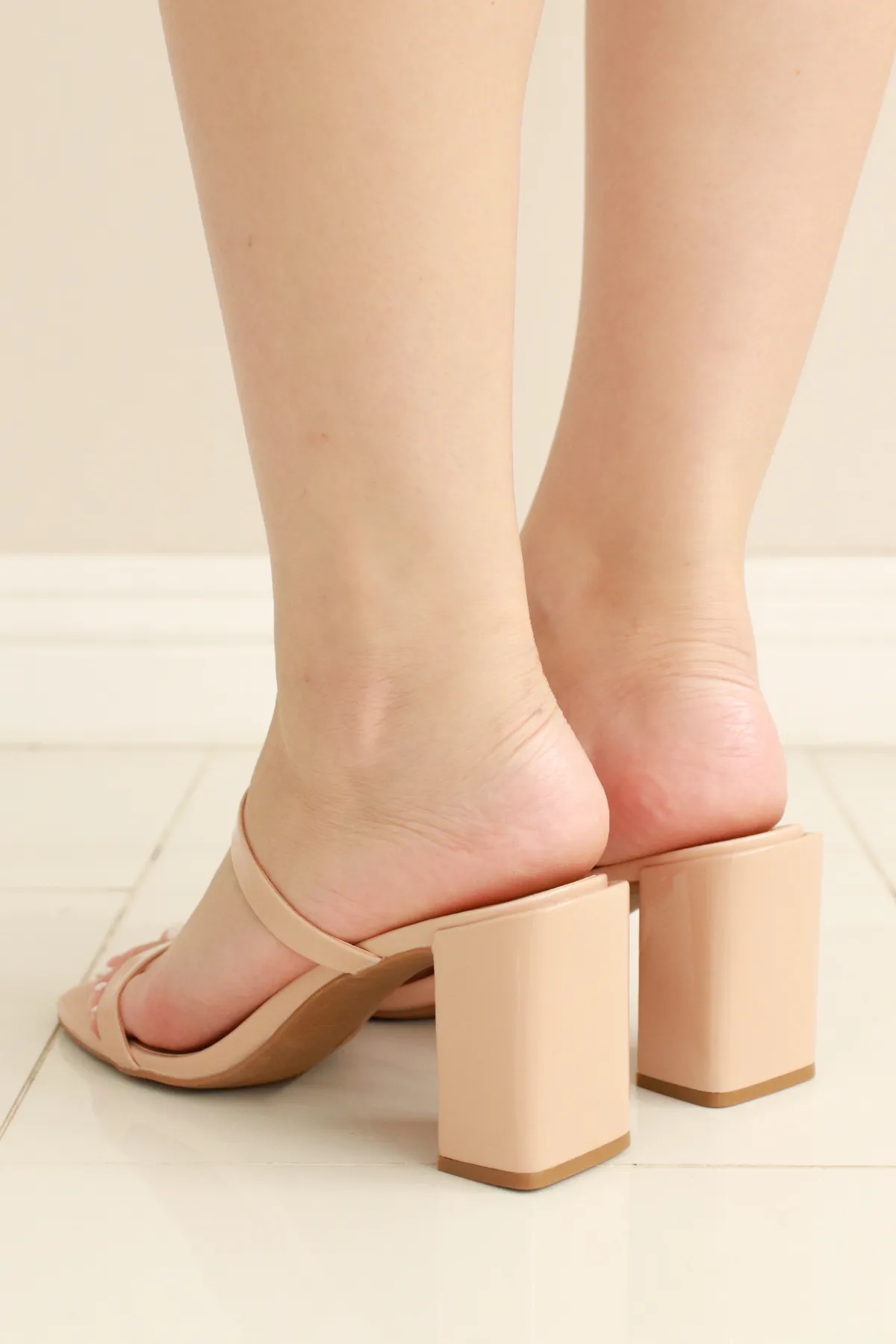 MADE IT SANDAL