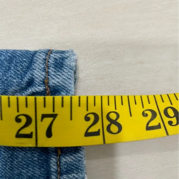 Madewell Women's 30 The Perfect Vintage Jean Distressed Crop High Rise NC328