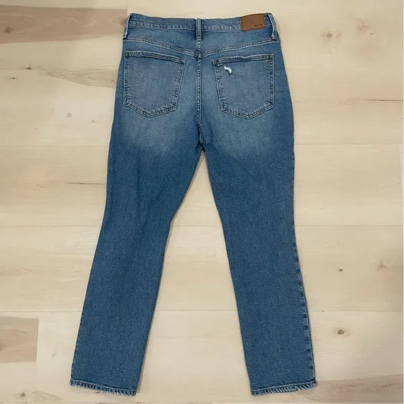 Madewell Women's 30 The Perfect Vintage Jean Distressed Crop High Rise NC328