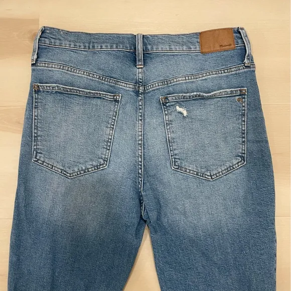 Madewell Women's 30 The Perfect Vintage Jean Distressed Crop High Rise NC328