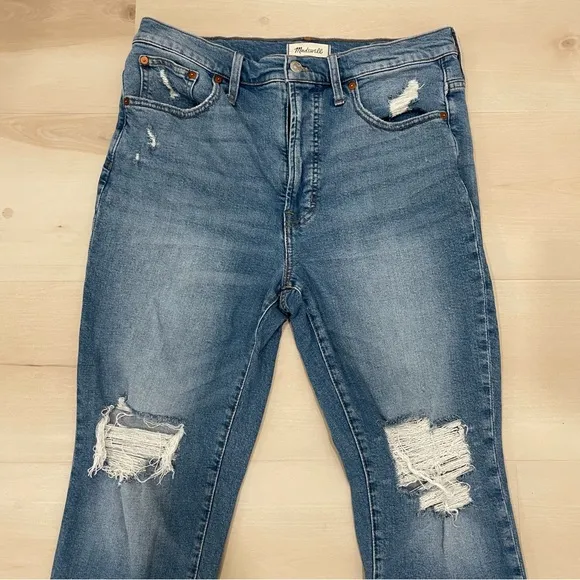 Madewell Women's 30 The Perfect Vintage Jean Distressed Crop High Rise NC328