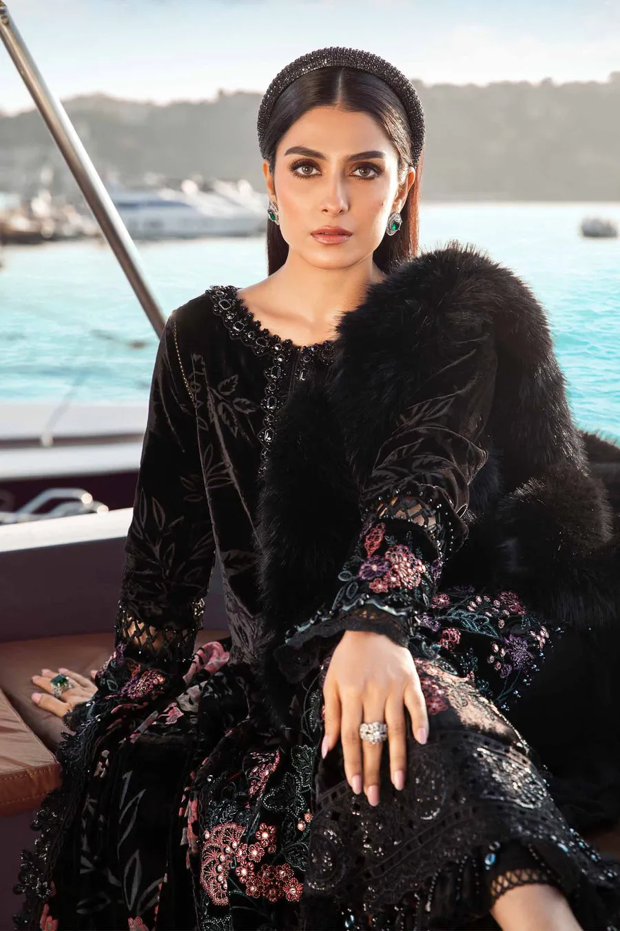 Maria.B | Linen Collection '23 | Black DL-1102