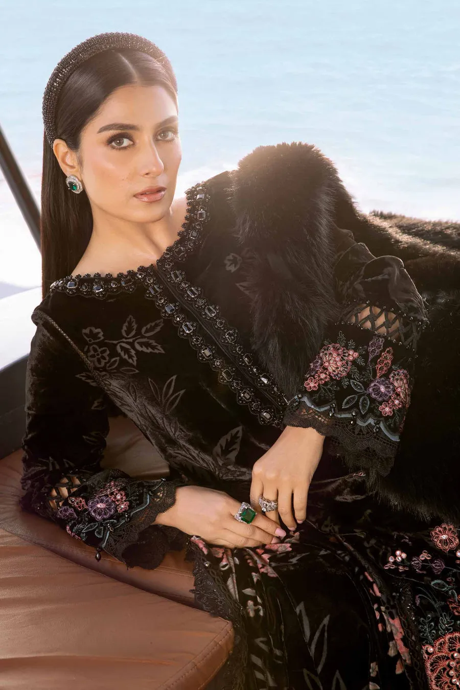 Maria.B | Linen Collection '23 | Black DL-1102